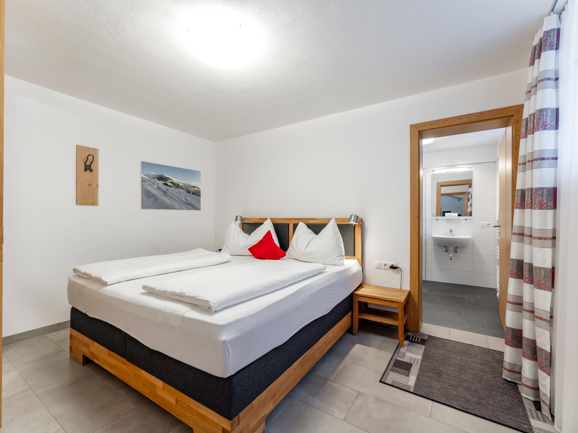 Ruim vakantiehuis voor 14 personen met sauna en tuin, direct aan de piste in Leogang - foto 17