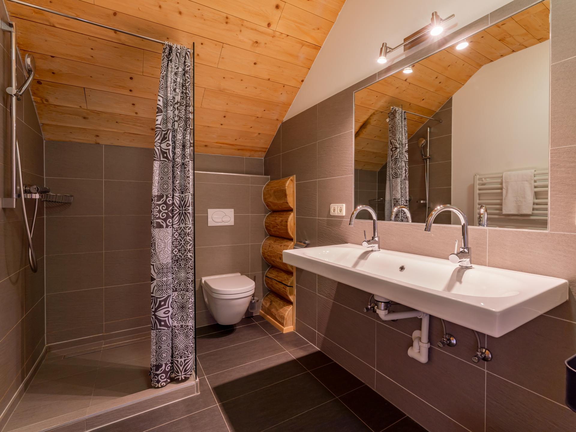 Authentiek boomstammenhuis voor 19 personen met sauna in Mauterndorf - foto 29