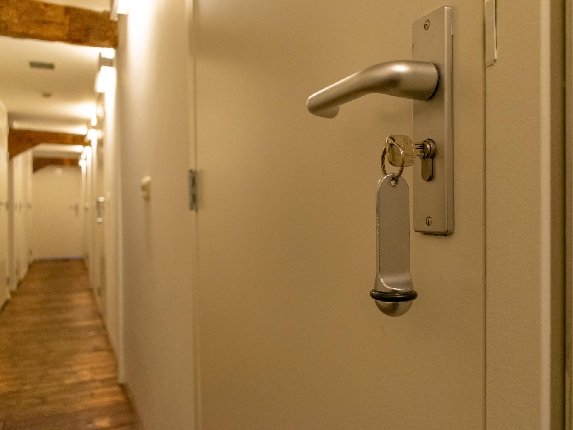 Rietgedekte boerderij aan bosrand bij Breda – luxe groepsaccommodatie voor 12 personen - foto 20