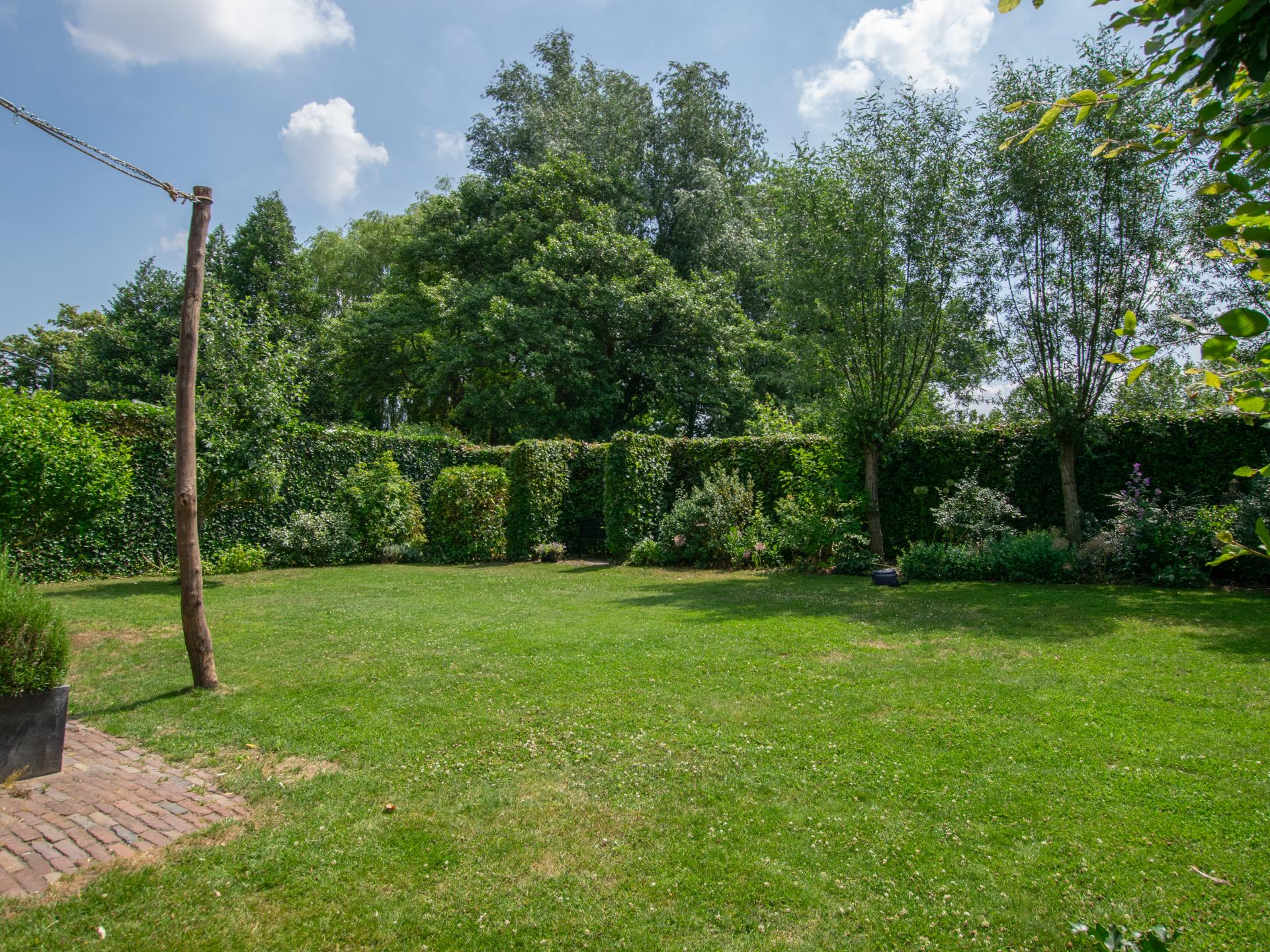 Monumentaal vakantiehuis met omheinde tuin in hartje Oosterhout - foto 47