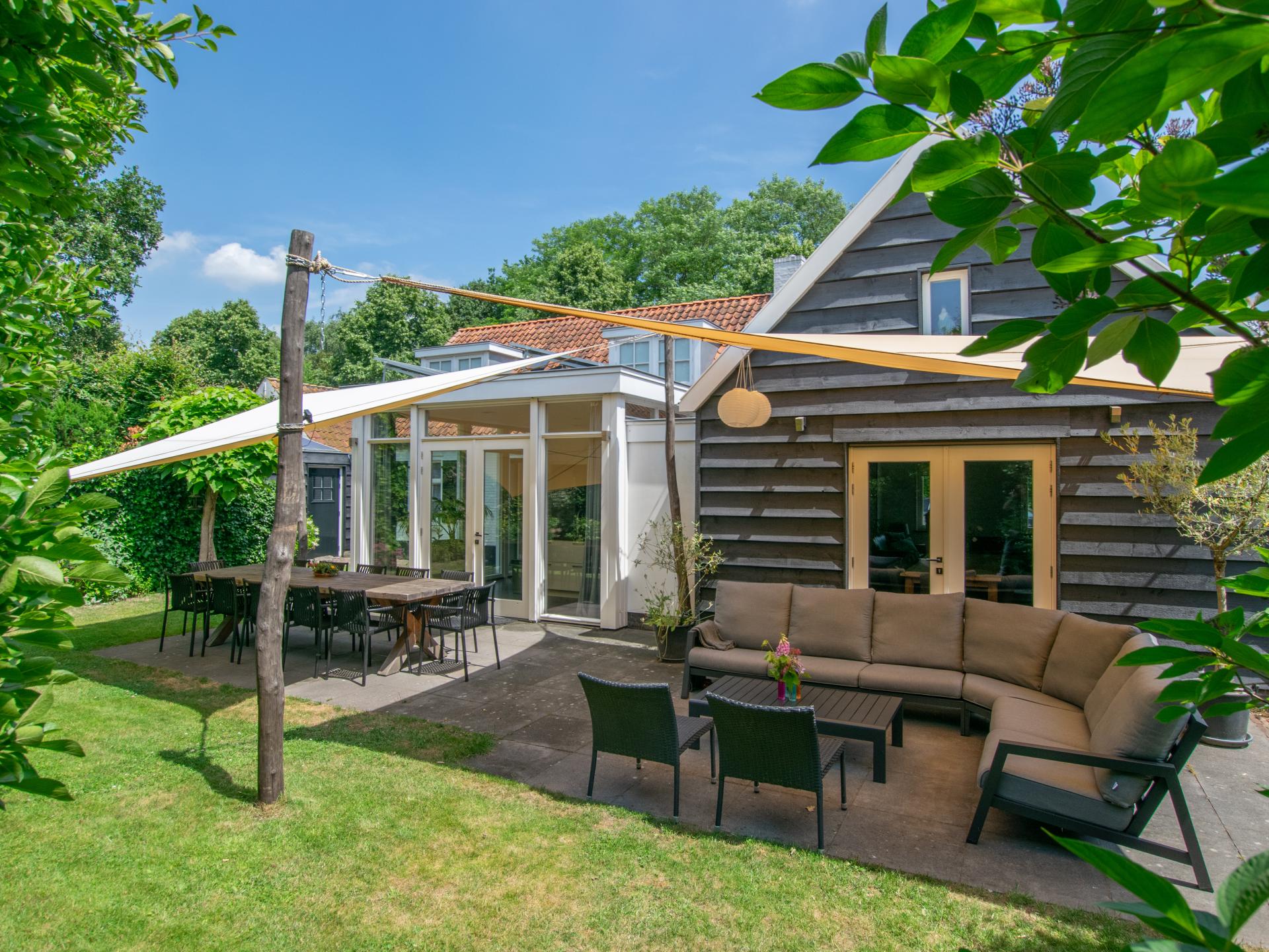 Monumentaal vakantiehuis met omheinde tuin in hartje Oosterhout - foto 45