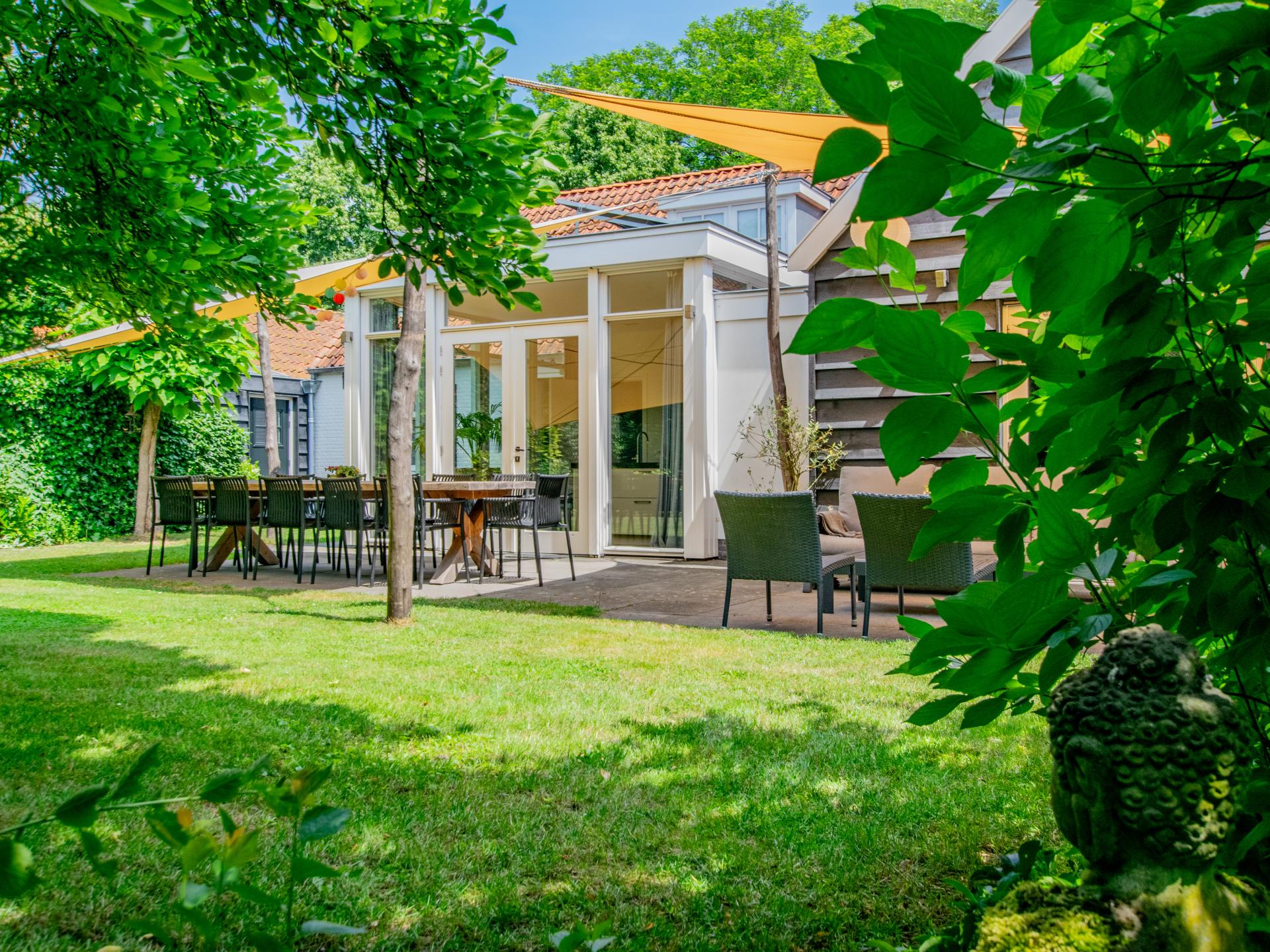 Monumentaal vakantiehuis met omheinde tuin in hartje Oosterhout - foto 41