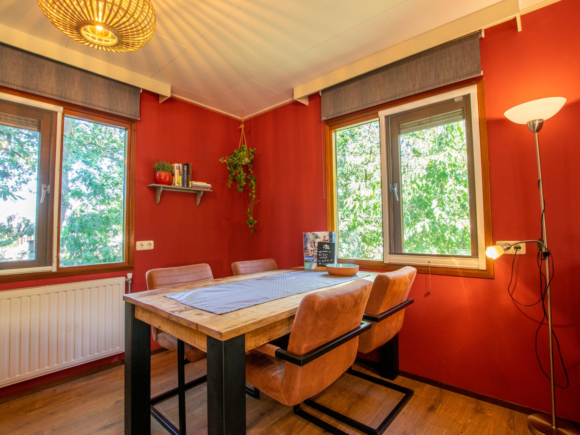 Vrijstaand boshuis met sauna en veranda in Uden, 4 pers. - foto 7