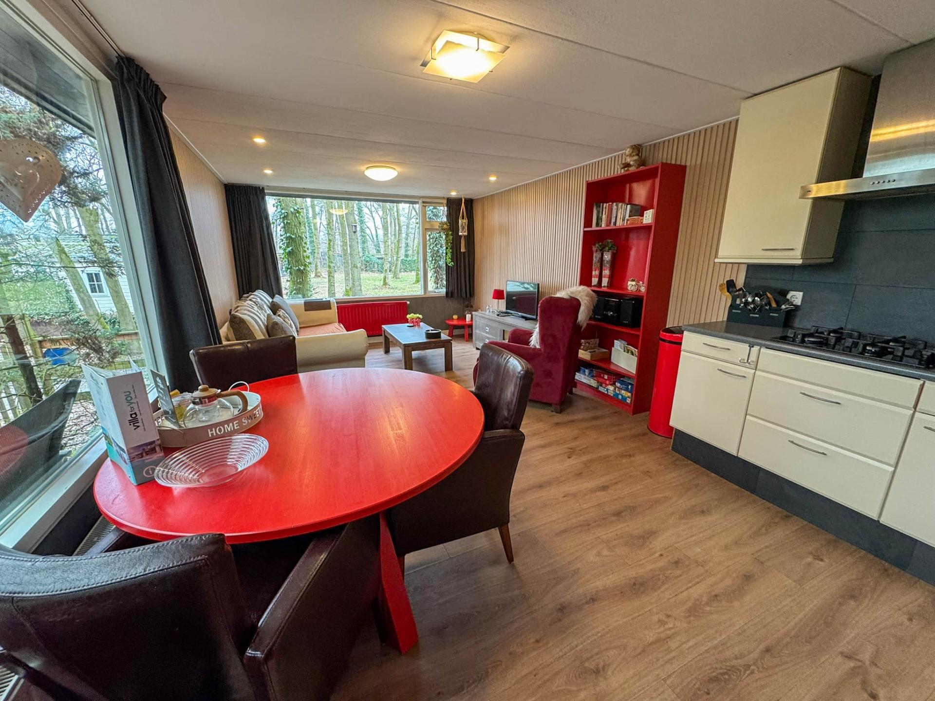 Romantisch boshuis met sauna en uitzicht over de Maashorst - foto 10