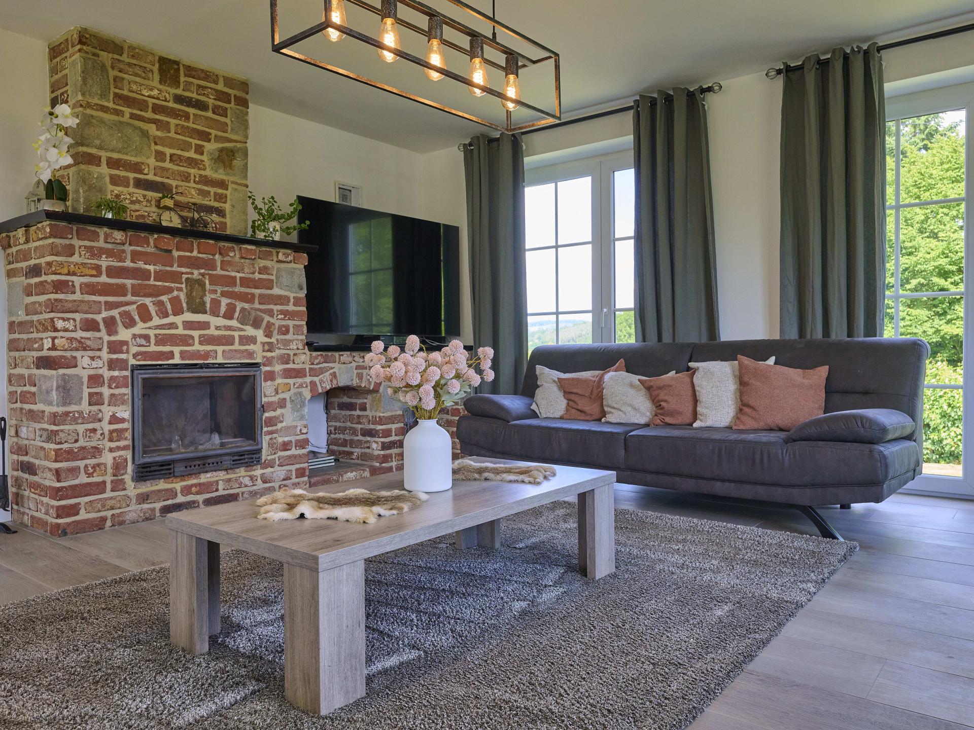12-persoons vakantiehuis in Lierneux met open haard en tuin - foto 23