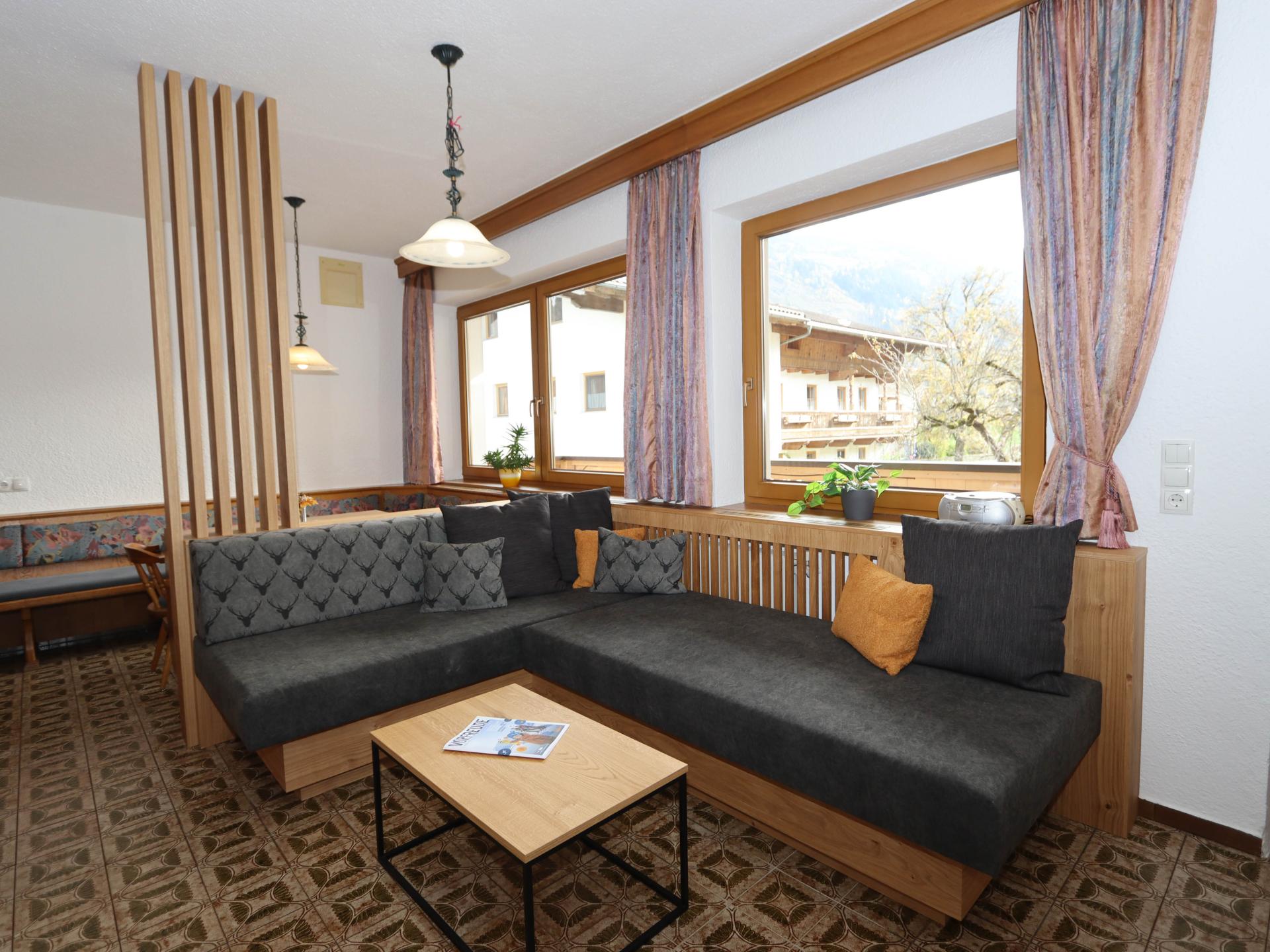8-persoons vakantiehuis aan de piste in Aschau im Zillertal - foto 13