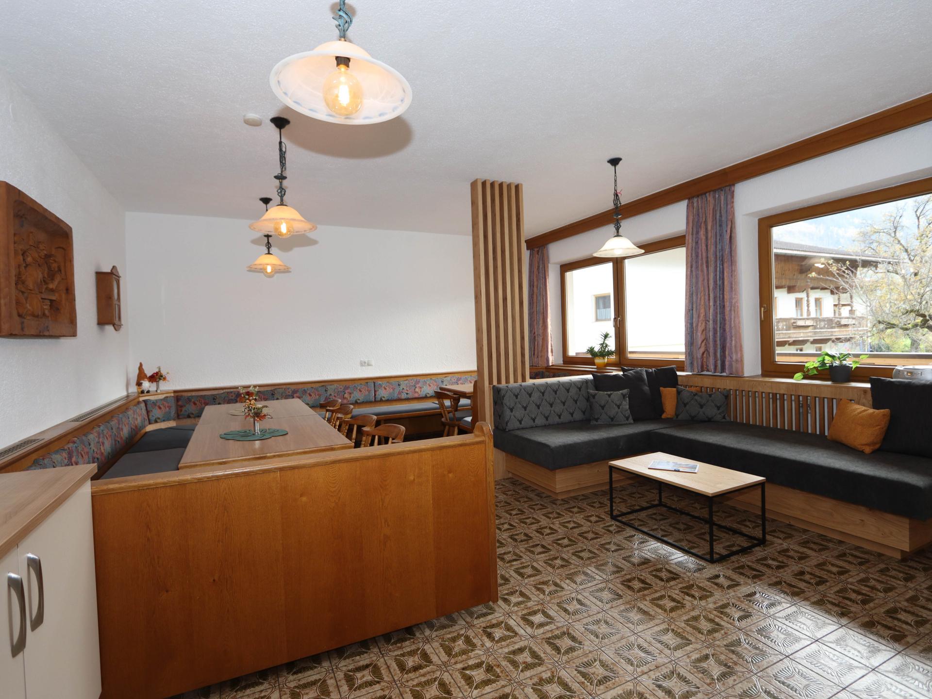 8-persoons vakantiehuis aan de piste in Aschau im Zillertal - foto 16