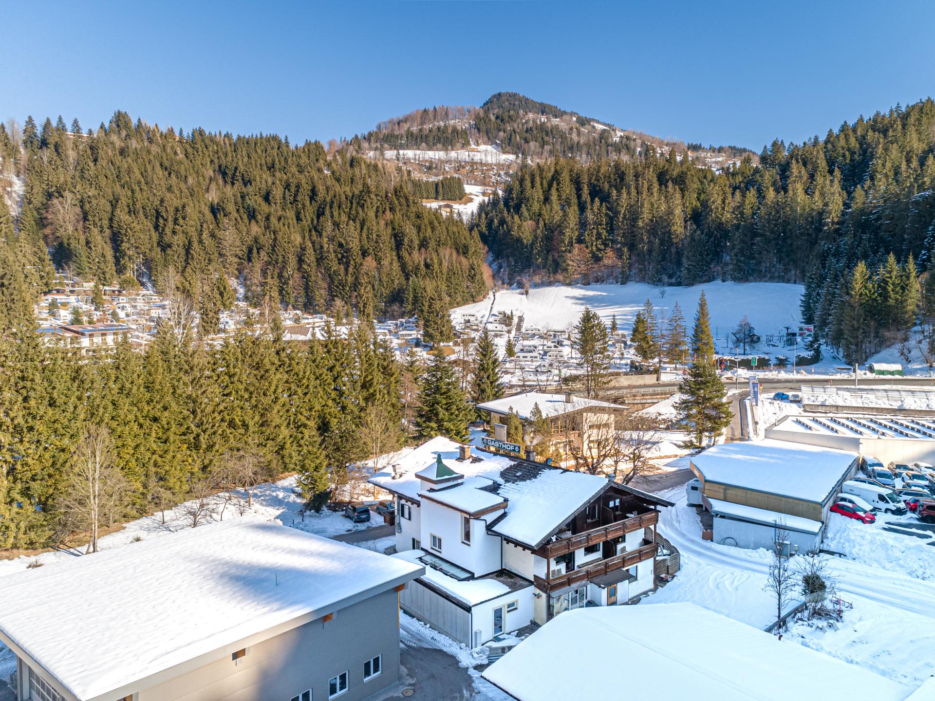 Groepshuis voor 40 personen met Biergarten op 50 meter van de skilift in Itter - foto 47
