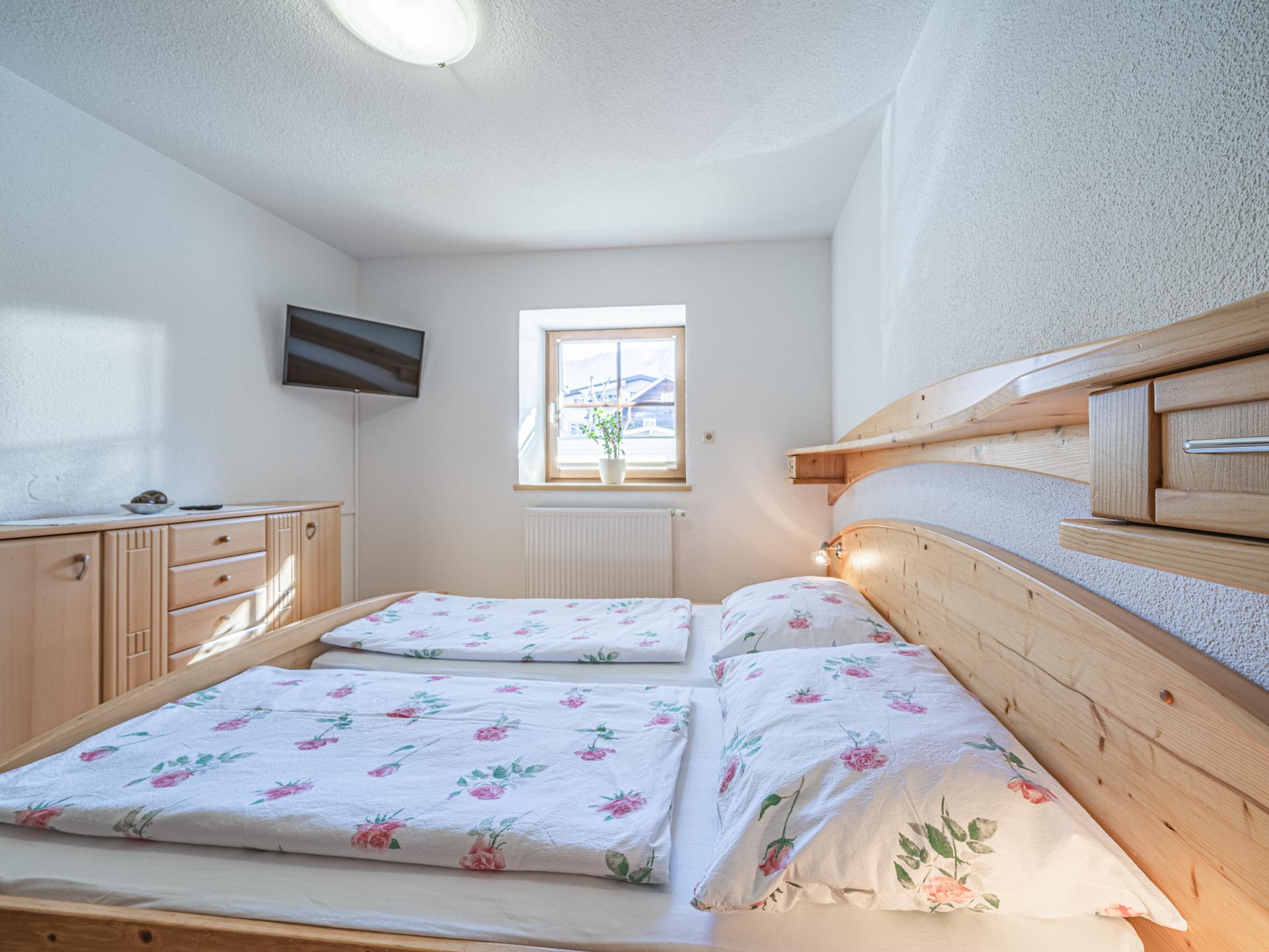 5-persoons appartement aan de piste in centrum Bramberg am Wildkogel - foto 16