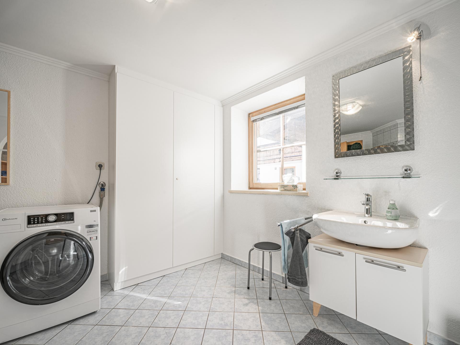 5-persoons appartement aan de piste in centrum Bramberg am Wildkogel - foto 14