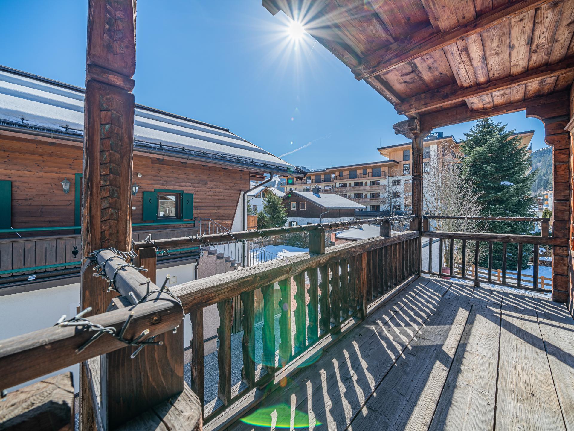 Authentiek chalet voor 14 personen met sauna in het centrum van Kirchberg - foto 24