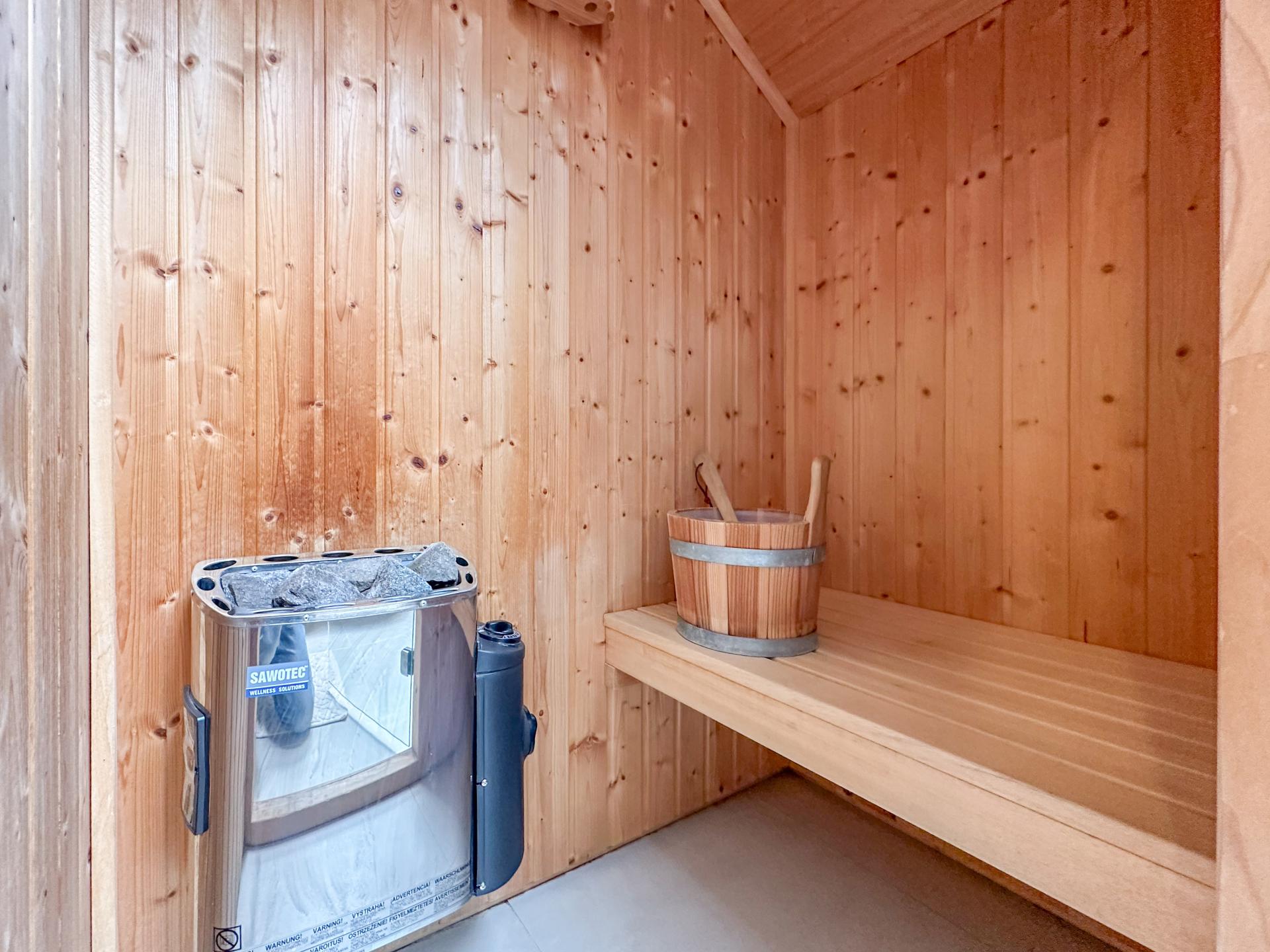 Luxe vakantiewoning met sauna en tuin op rustig park in Egmond - foto 18