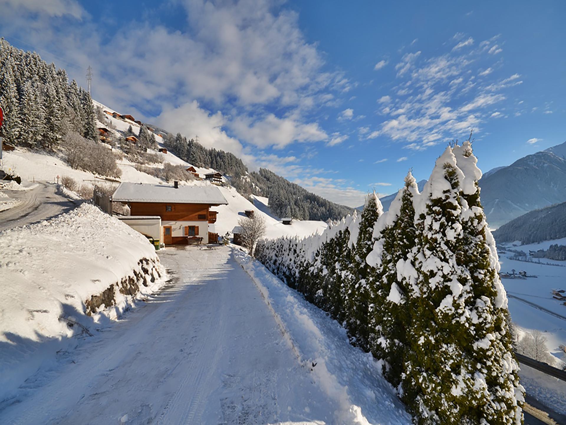 Chalet direct aan de piste met sauna en panoramisch uitzicht op de Zillertal Arena - foto 39