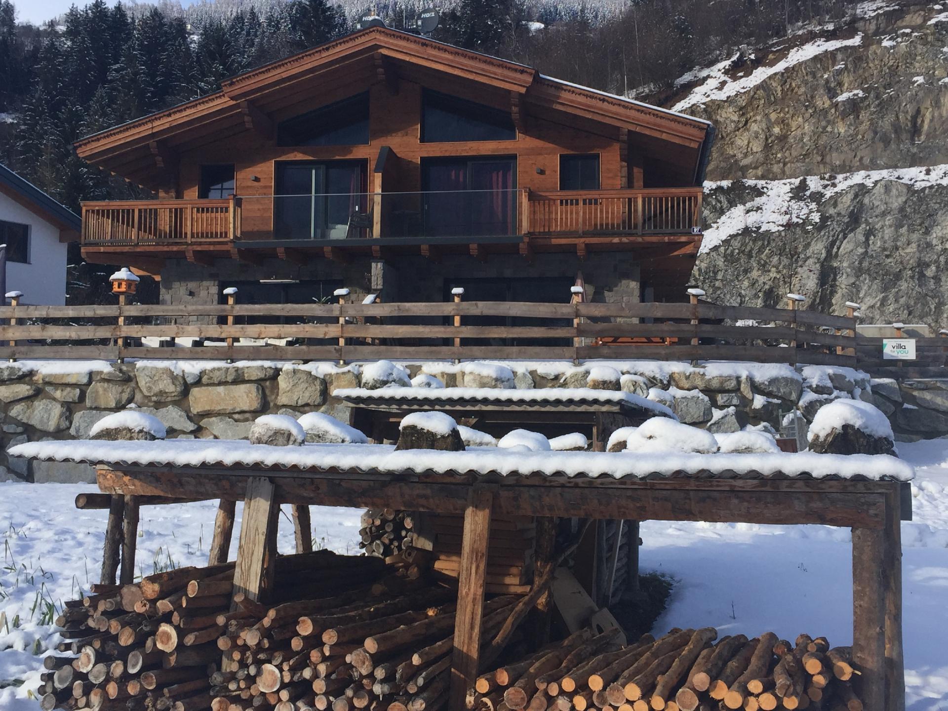 Luxe lodge in Wald im Pinzgau met sauna, 100m van de piste, 10 personen - foto 19