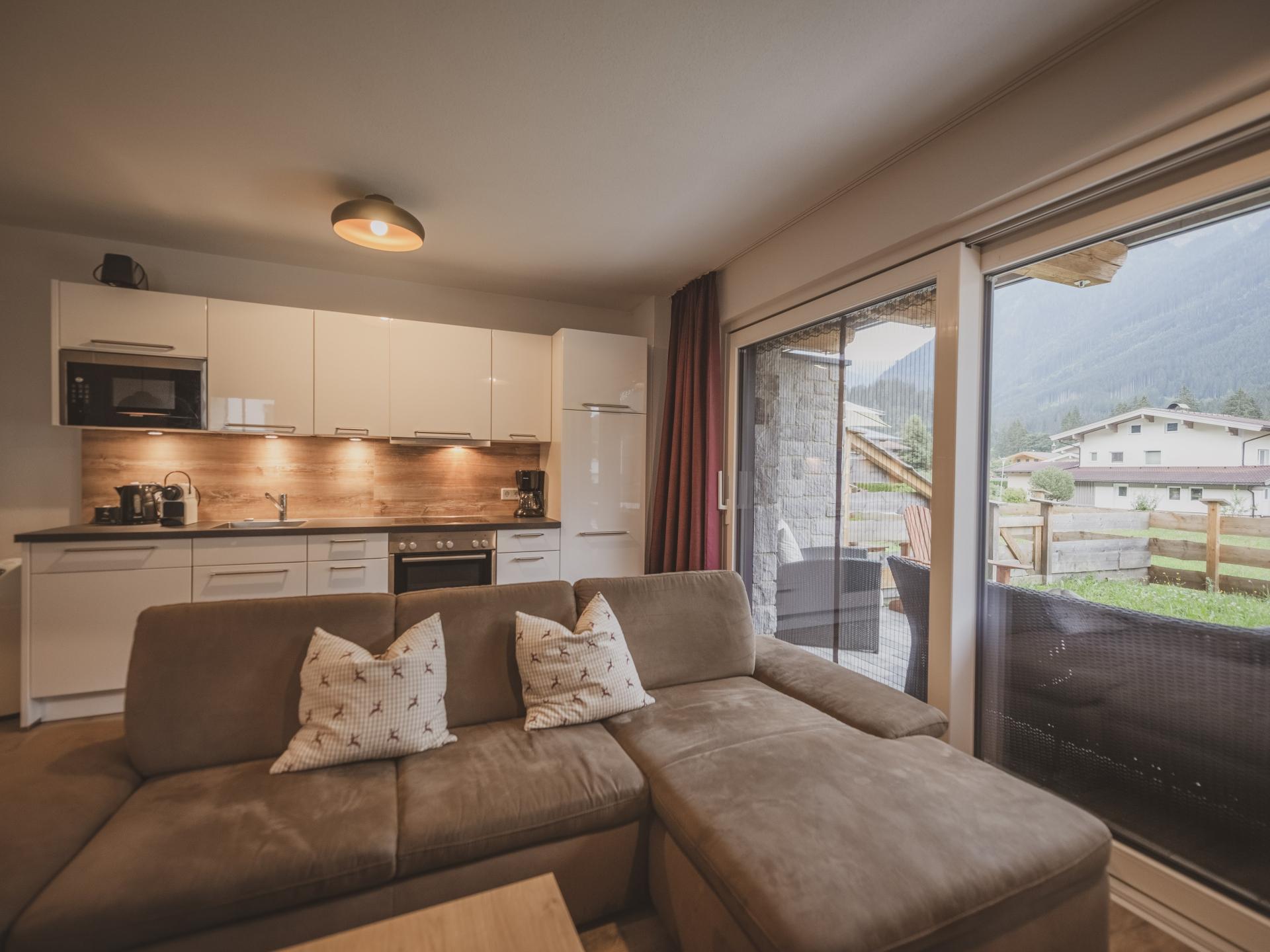 Luxe lodge in Wald im Pinzgau met sauna, 100m van de piste, 10 personen - foto 5