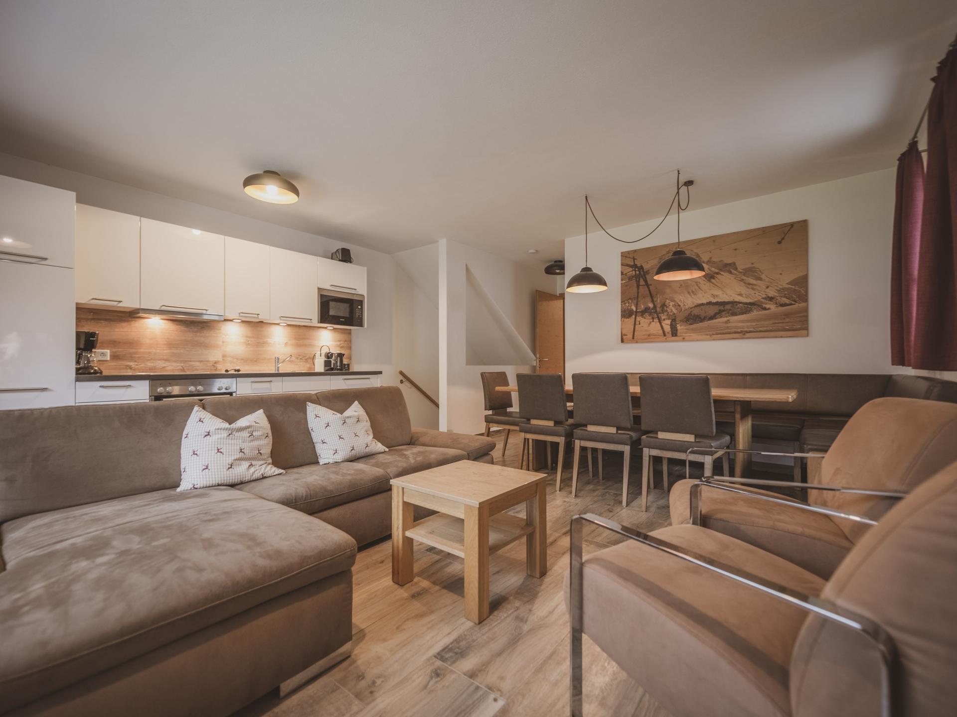 Groots chalet voor 20 personen met sauna, direct aan de piste in Wald im Pinzgau - foto 3