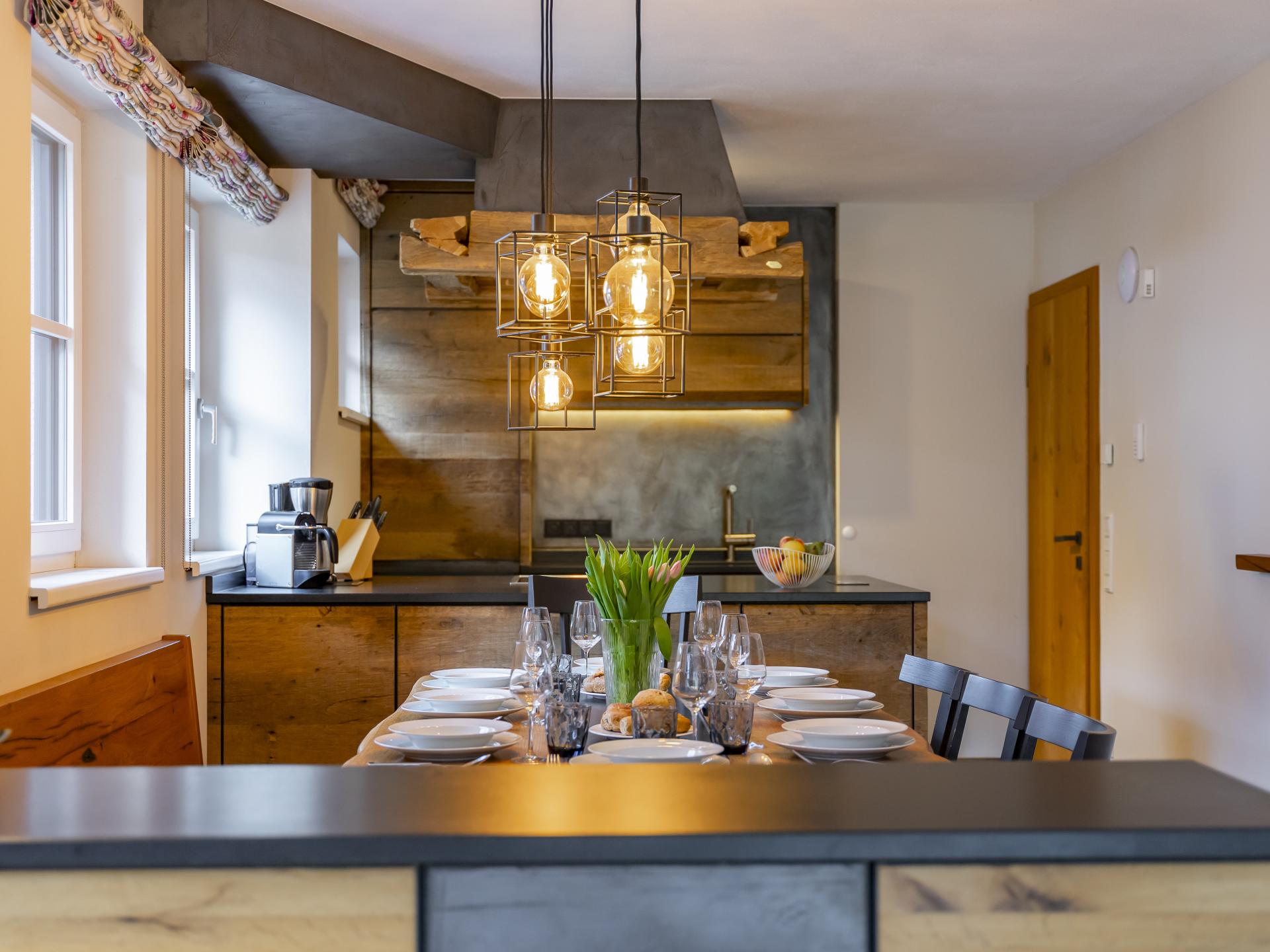 Luxe chalet met sauna en uitzicht, 200m van skilift in Leogang - foto 13