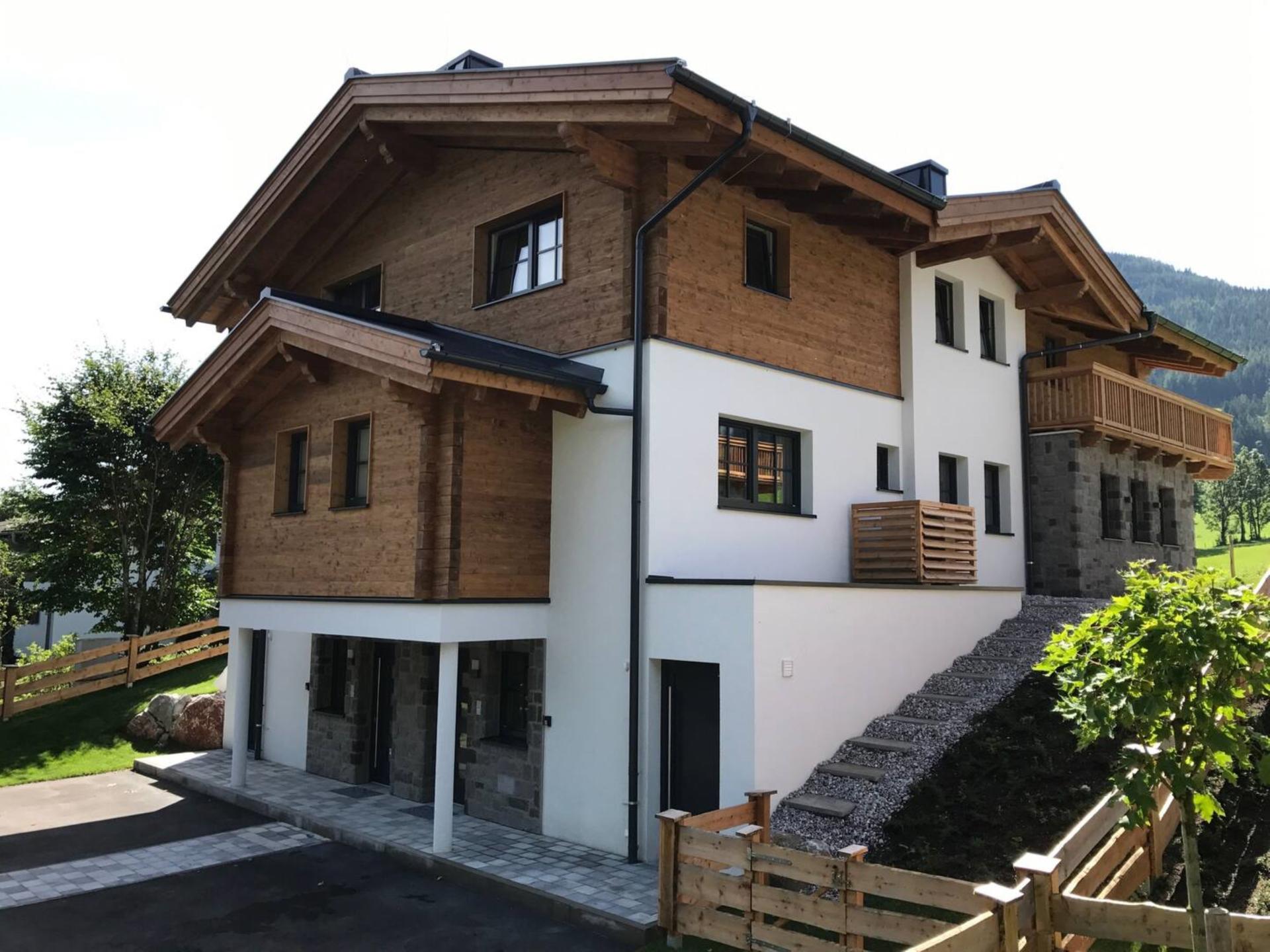 Luxe chalet met sauna en uitzicht, 200m van skilift in Leogang - foto 37