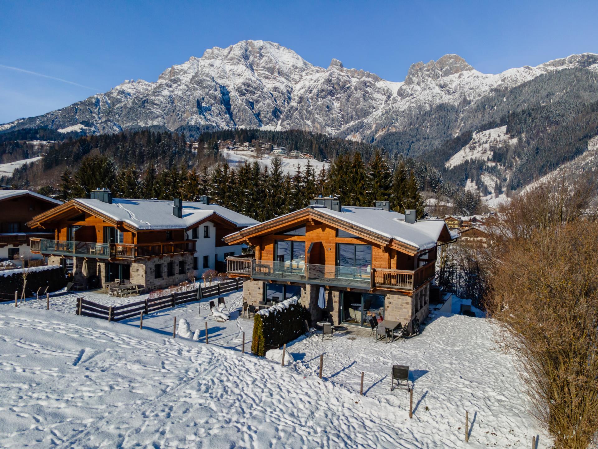 Luxe chalet met sauna en uitzicht, 200m van skilift in Leogang - foto 41