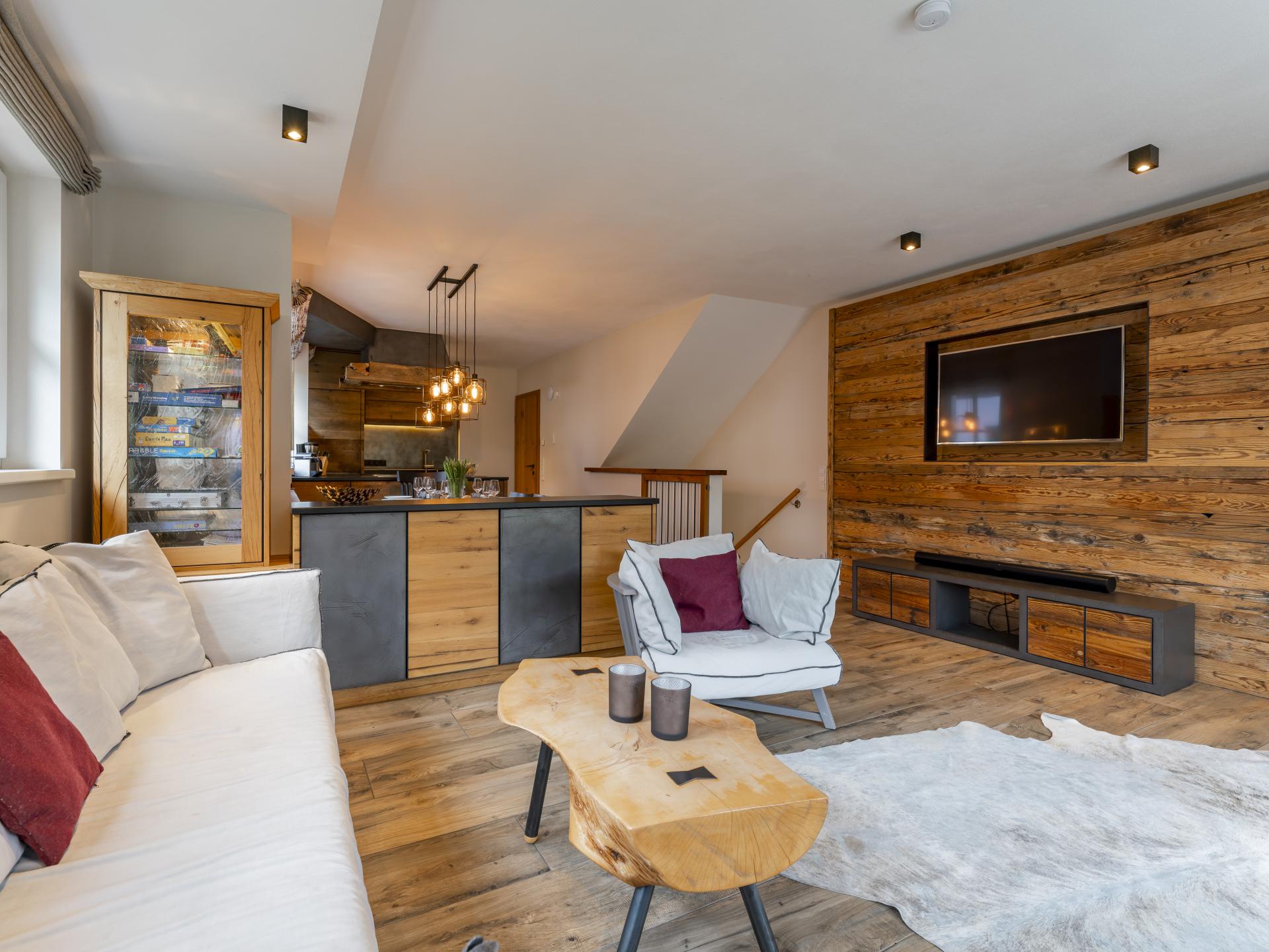Luxe chalet met sauna en uitzicht, 200m van skilift in Leogang - foto 7