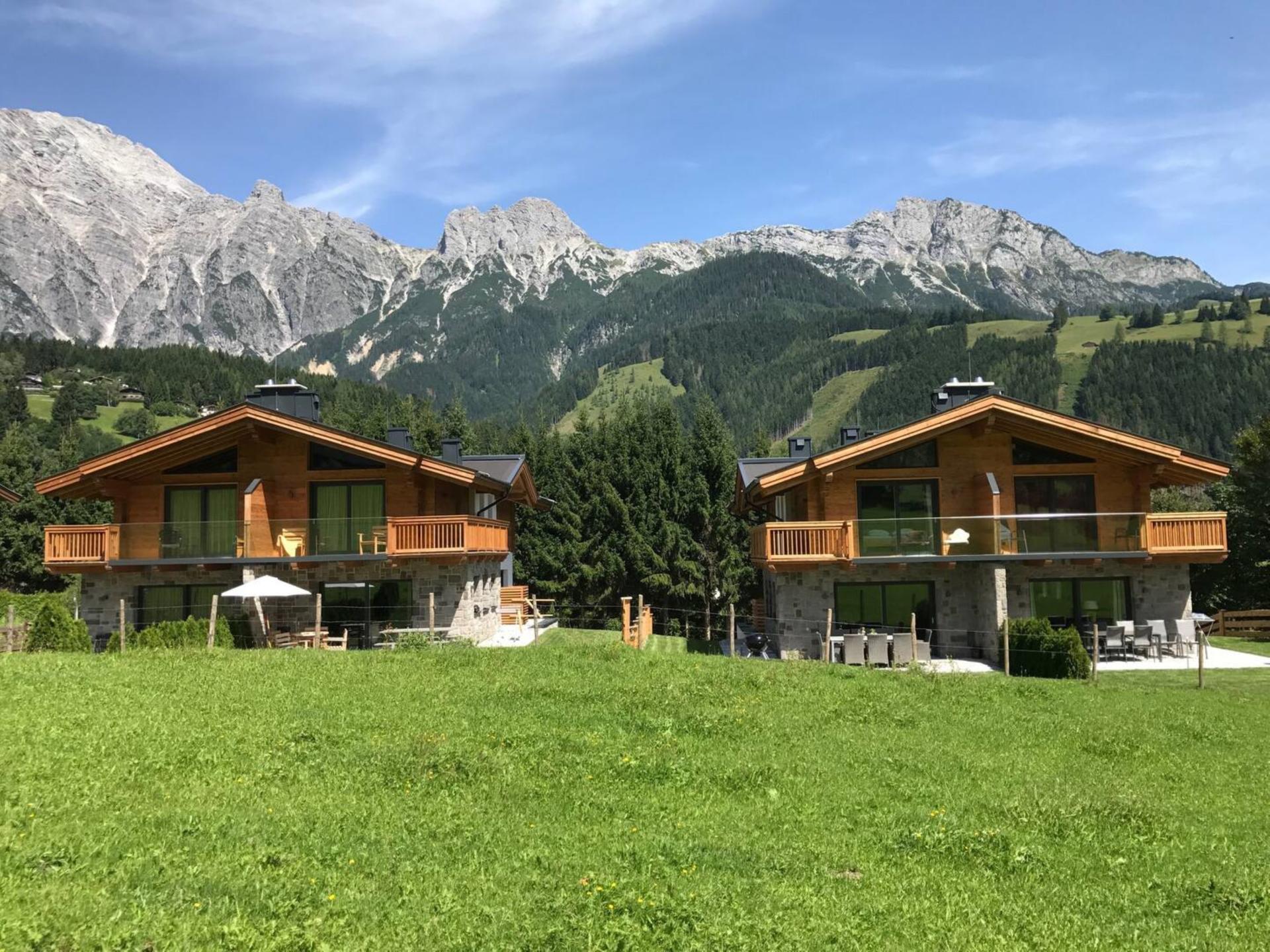Luxe chalet met sauna en uitzicht, 200m van skilift in Leogang - foto 35