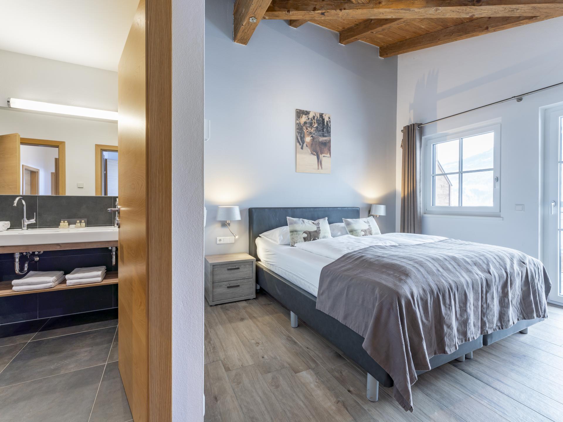 Op 300 m van de piste: Luxe penthouse in centrum van Piesendorf - foto 6