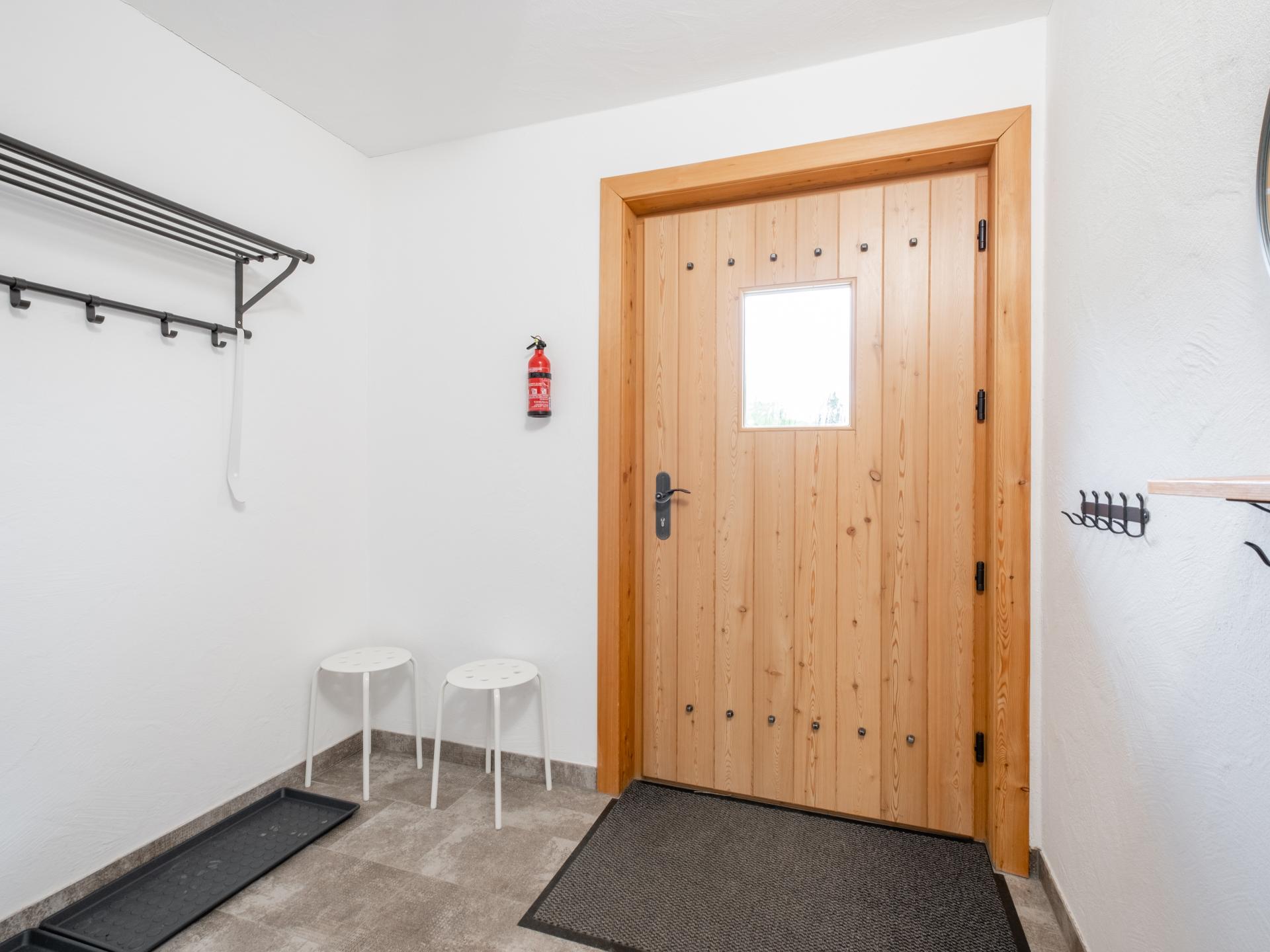 Knus chalet voor 4 personen in Mauterndorf, direct aan de skipiste - foto 16