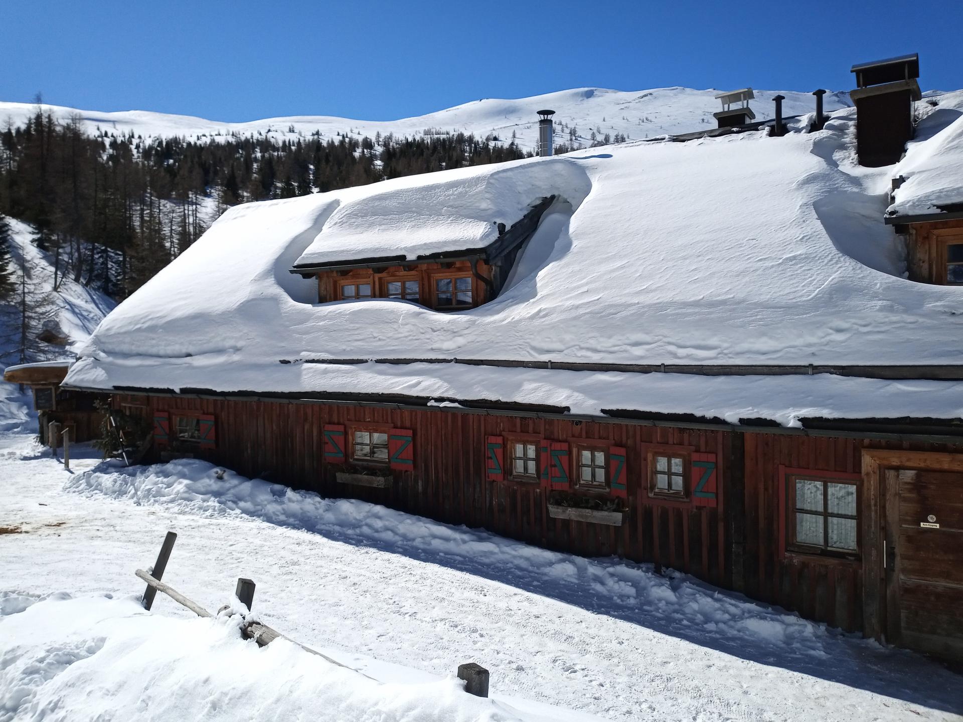 Knus chalet voor 4 personen in Mauterndorf, direct aan de skipiste - foto 33