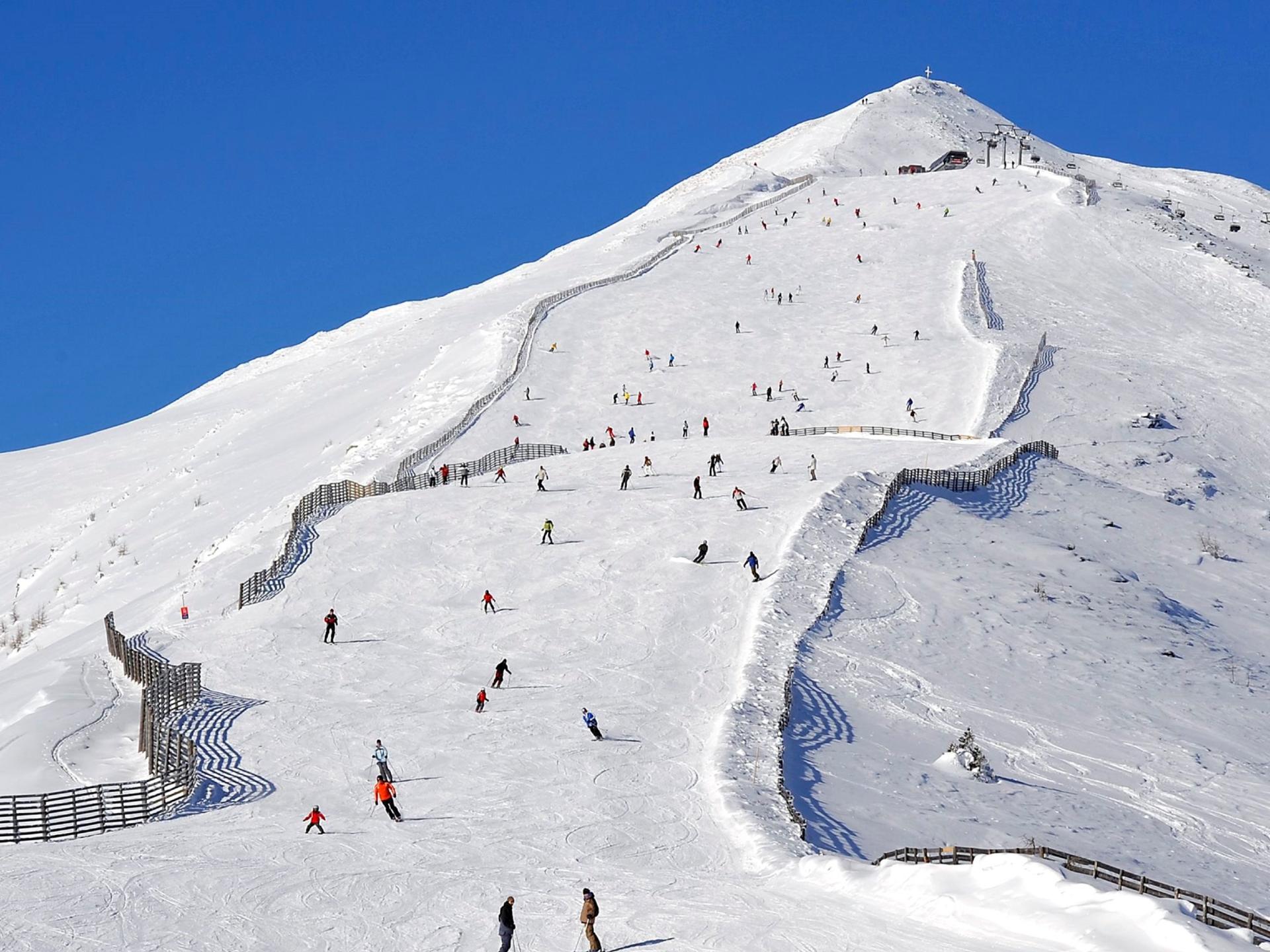 Knus chalet voor 4 personen in Mauterndorf, direct aan de skipiste - foto 30