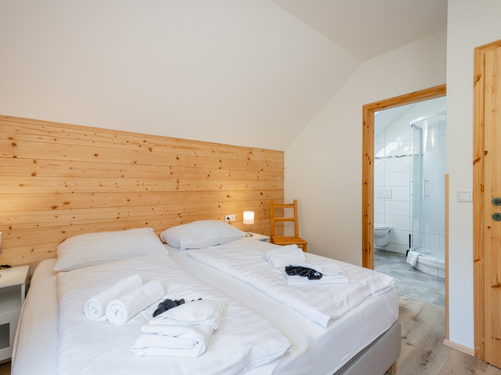 Knus chalet voor 4 personen in Mauterndorf, direct aan de skipiste - foto 11