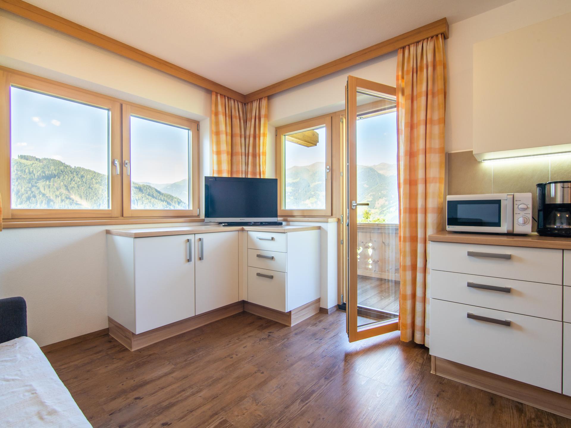 Op 550m van het centrum: appartement aan de piste in Gerlosberg - foto 15