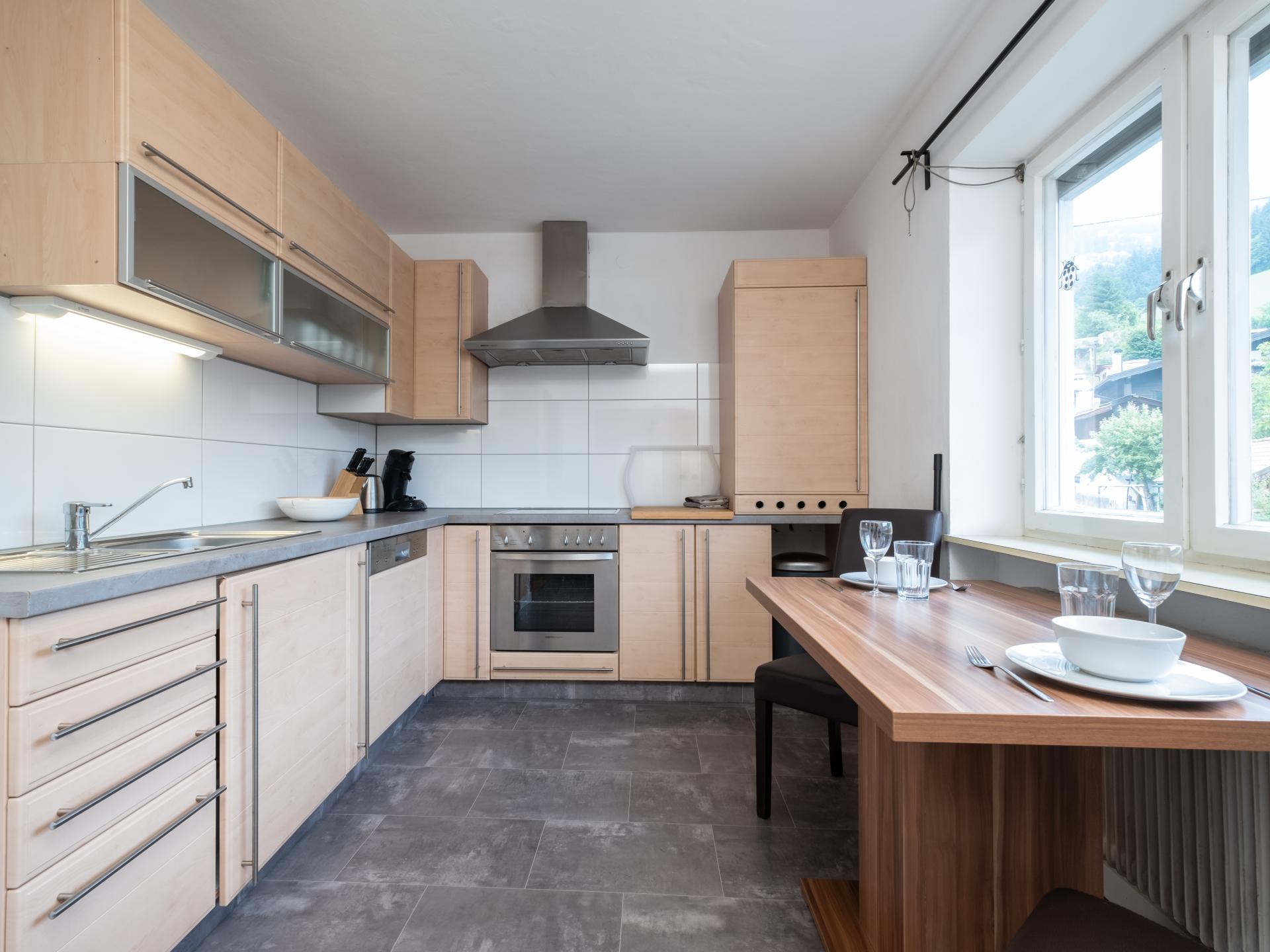 Ruim chalet voor 14 personen in centrum Hopfgarten met sauna, op 200m van de skilift - foto 8