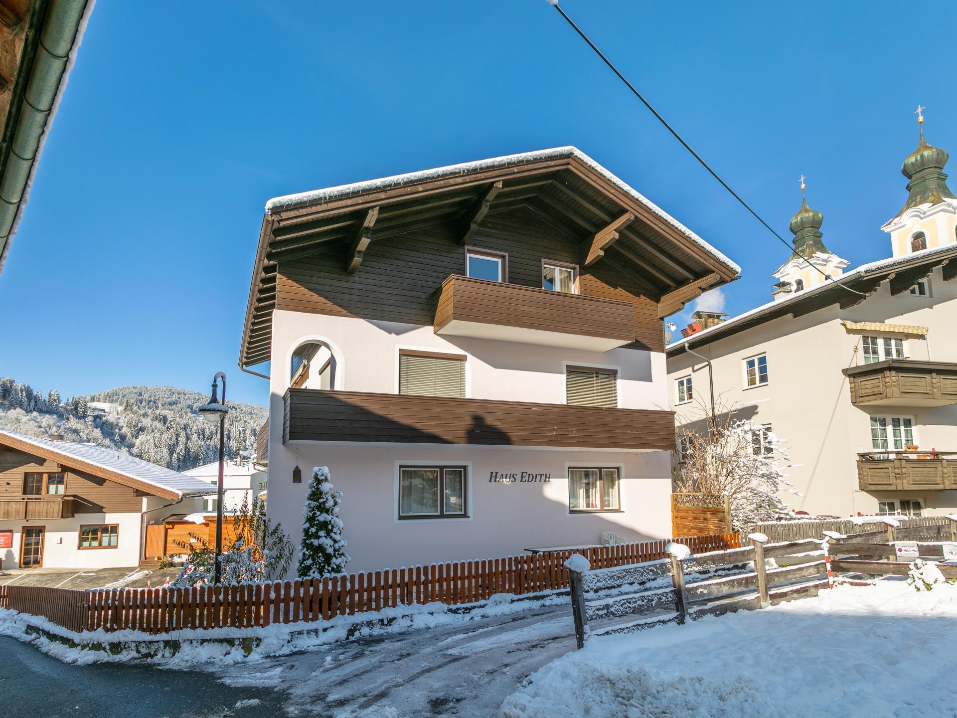 Ruim chalet voor 14 personen in centrum Hopfgarten met sauna, op 200m van de skilift - foto 24