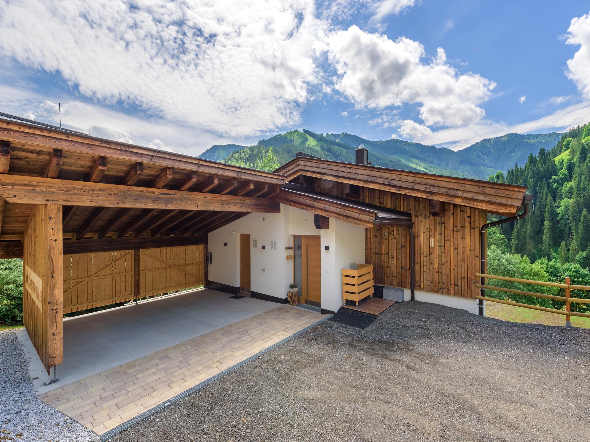 Vrijstaand chalet met sauna in Viehhofen, direct bij Skicircus Saalbach - foto 23
