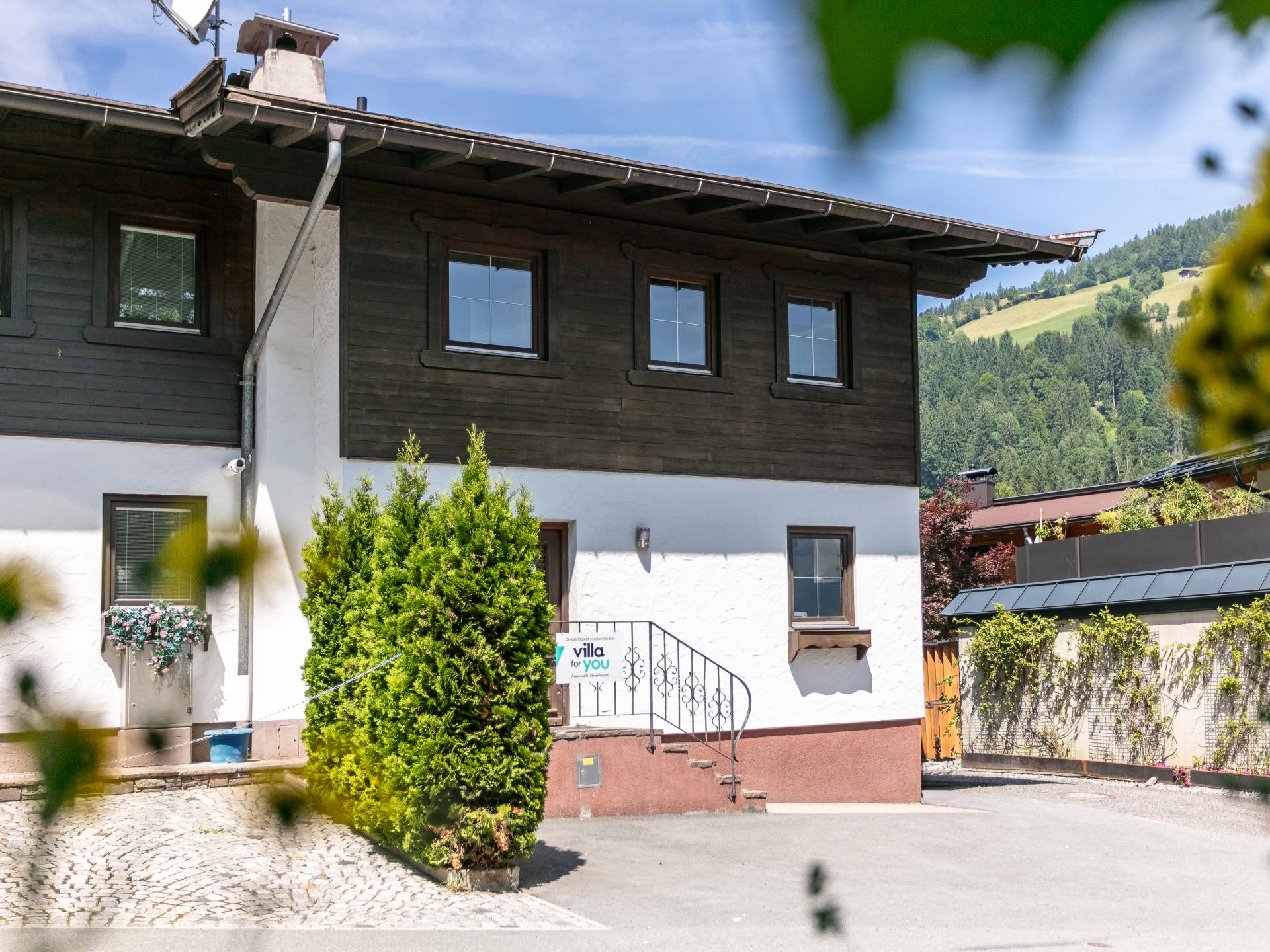 Sfeervol vakantiehuis voor 10 personen direct aan de piste in Kirchberg - foto 25