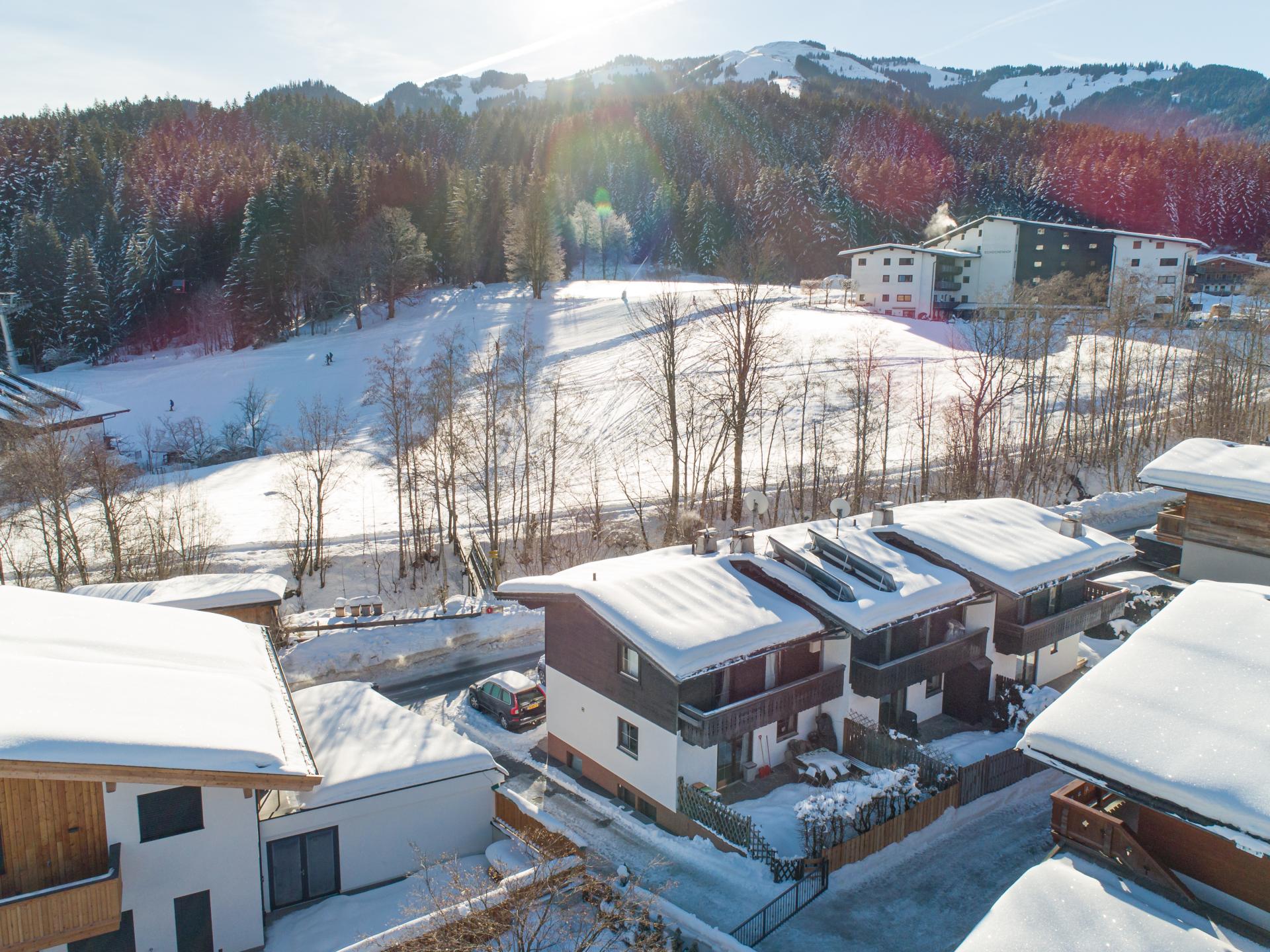 Sfeervol vakantiehuis voor 10 personen direct aan de piste in Kirchberg - foto 30