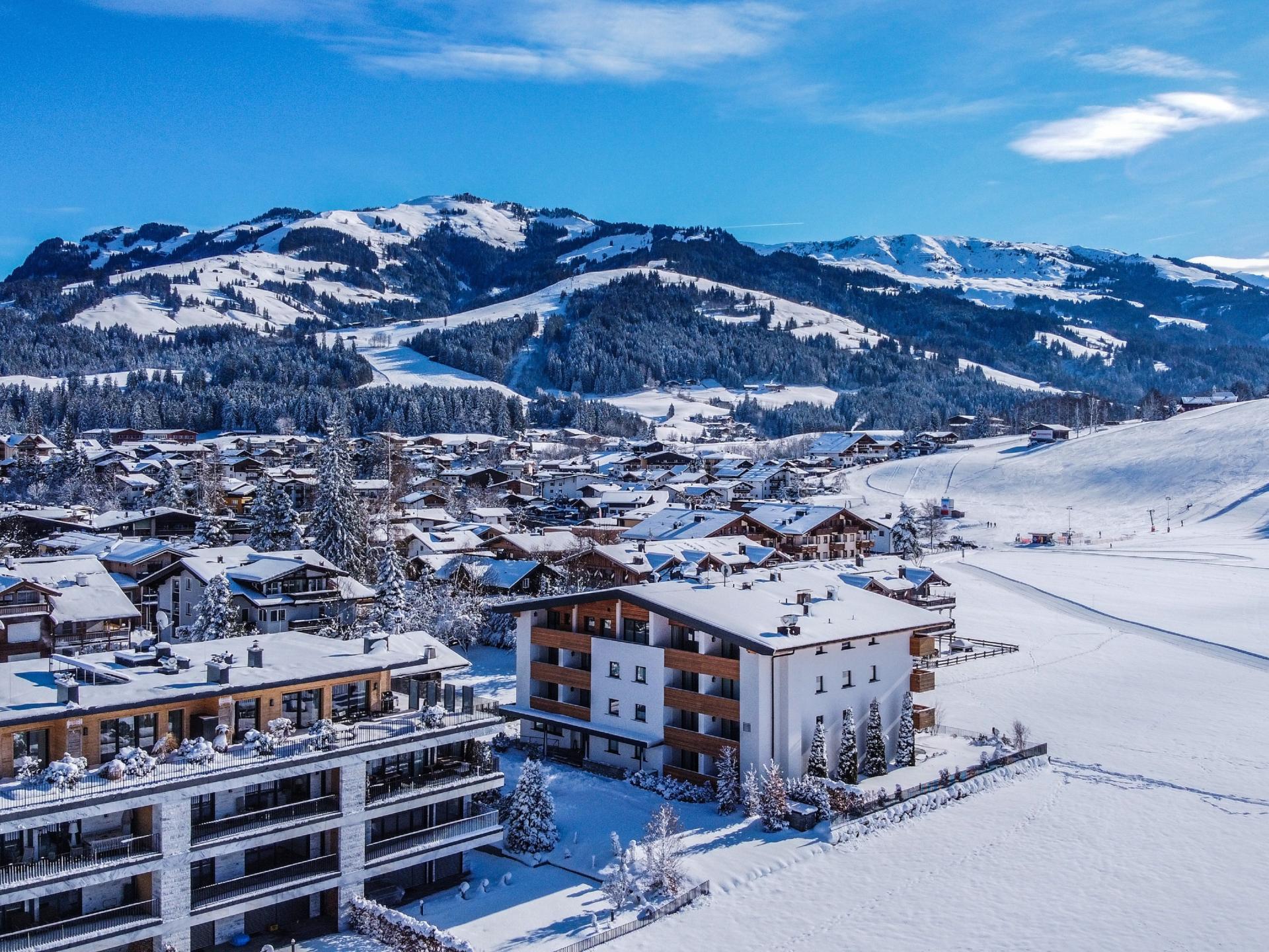 Sfeervol vakantiehuis voor 10 personen direct aan de piste in Kirchberg - foto 32