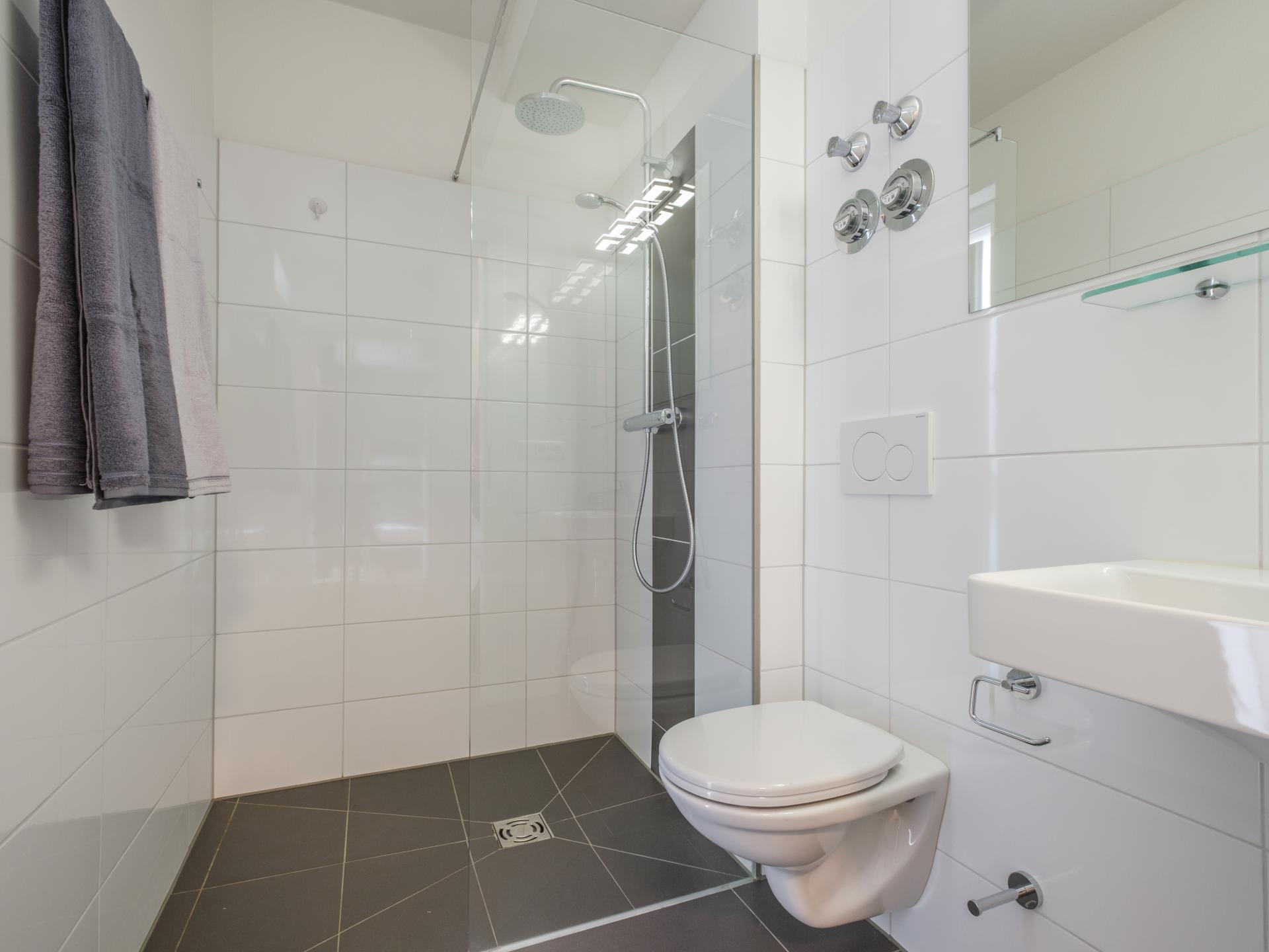 Stijlvol appartement voor 6 in Dienten, direct aan de piste en midden in het dorp - foto 17