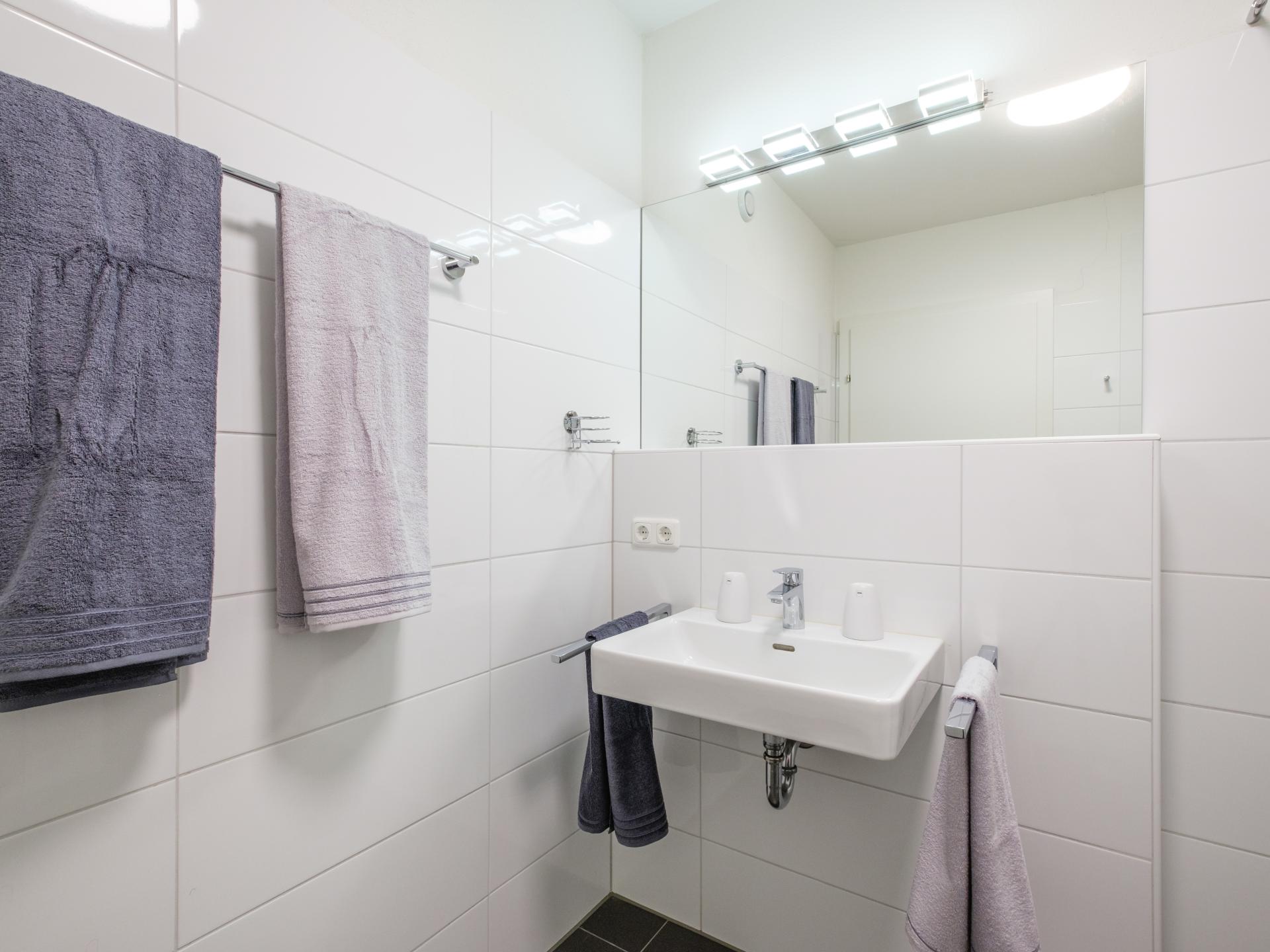 Stijlvol appartement voor 6 in Dienten, direct aan de piste en midden in het dorp - foto 19