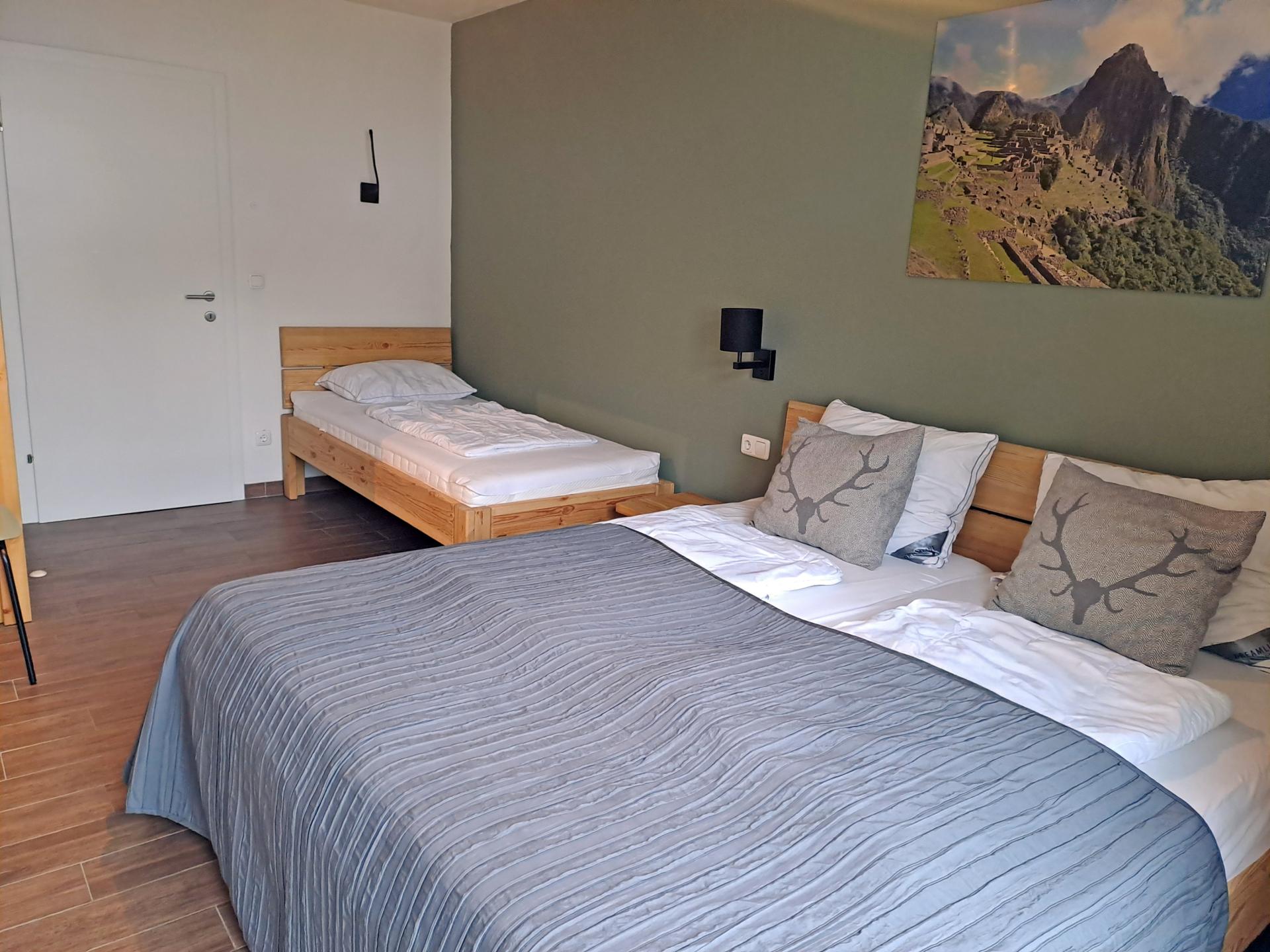 Stijlvol appartement voor 6 in Dienten, direct aan de piste en midden in het dorp - foto 24