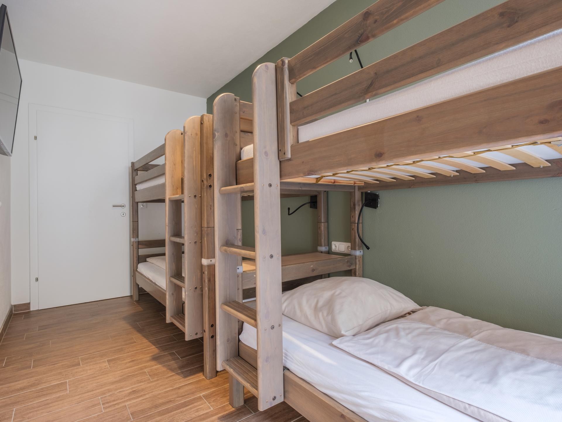 Stijlvol appartement voor 6 in Dienten, direct aan de piste en midden in het dorp - foto 21