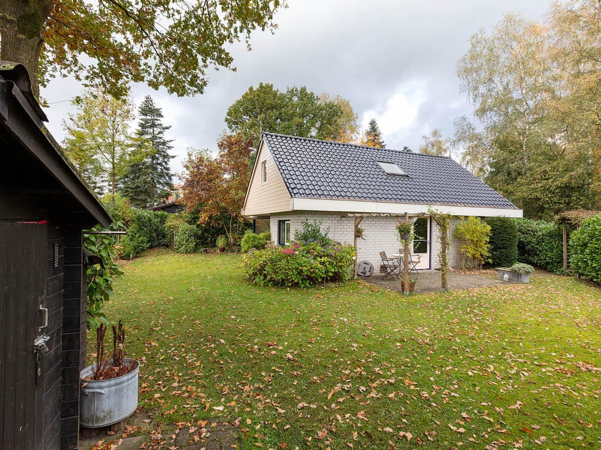 Rent Holiday home Noordikhoeve, on the edge of a forest in Reutum ...
