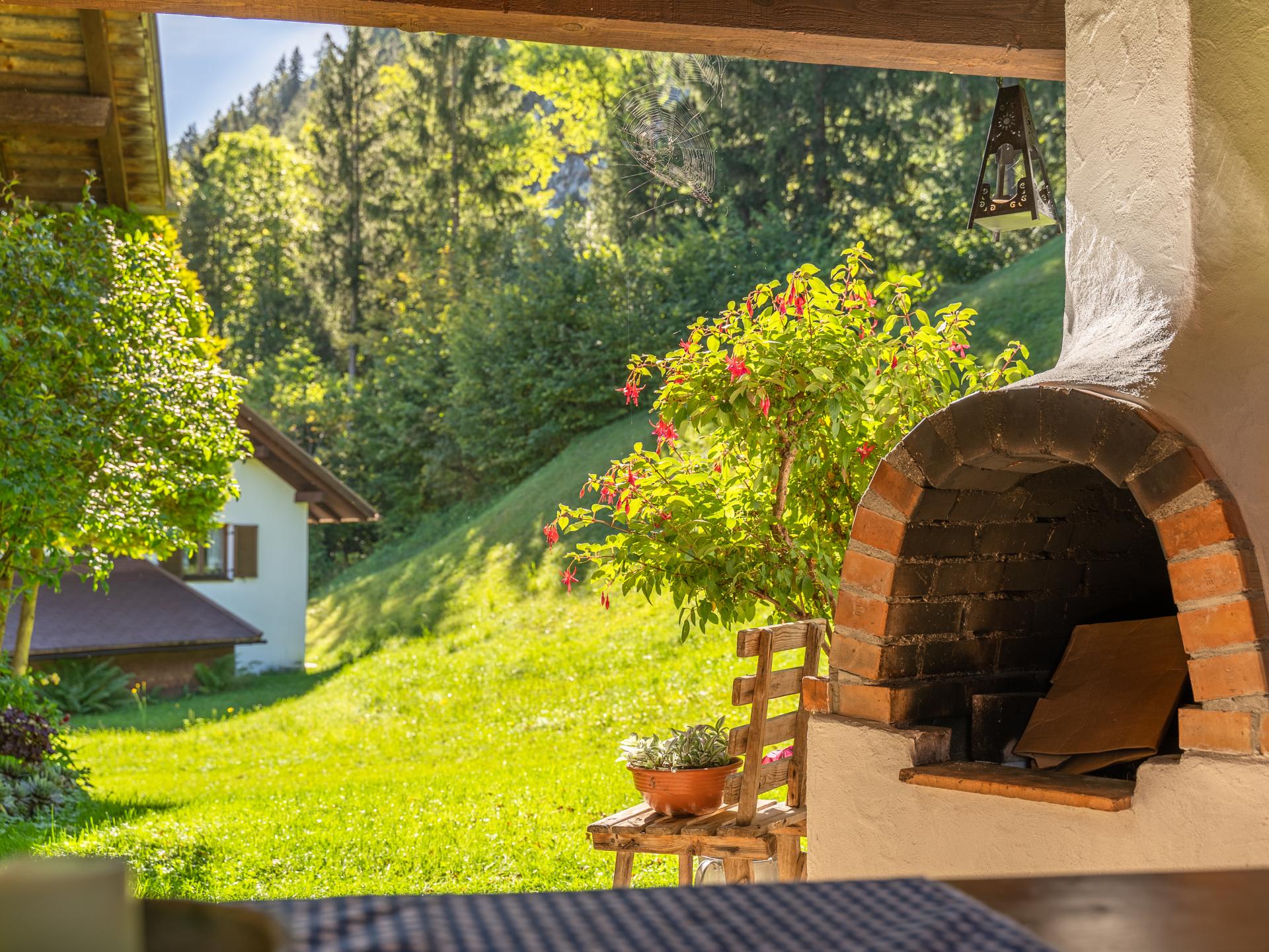 Vrijstaand chalet in Bürserberg met panoramisch bergzicht op 1000m hoogte - foto 23