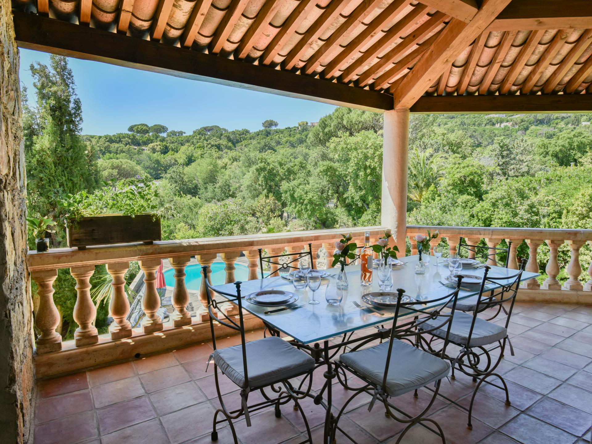 Vrijstaand vakantiehuis met privézwembad nabij Sainte Maxime en de Côte d'Azur - foto 6