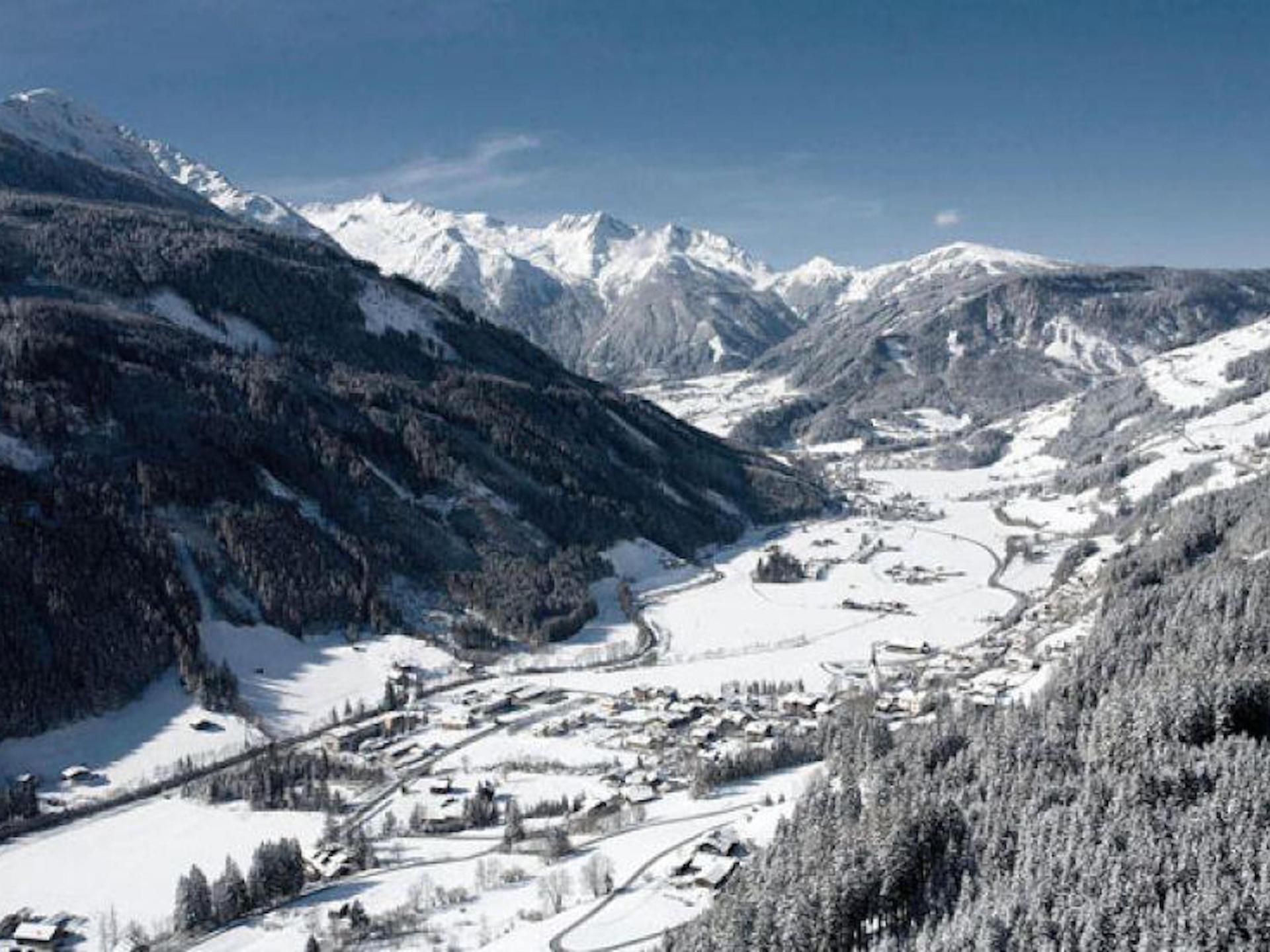 Op 800 m van de piste: Ruim vrijstaand chalet in Wald im Pinzgau · 10 pers. - foto 46