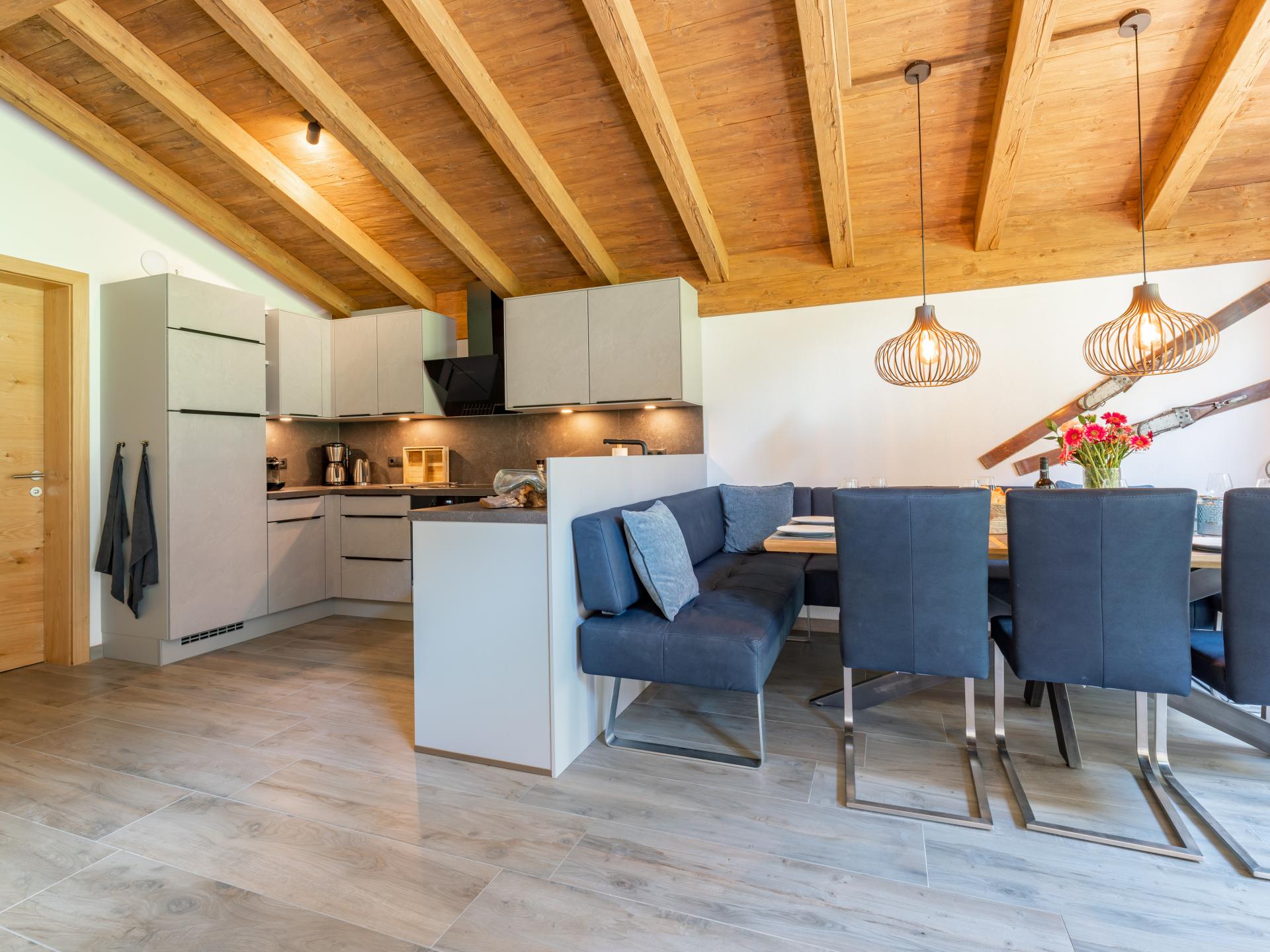 Op 800 m van de piste: Ruim vrijstaand chalet in Wald im Pinzgau · 10 pers. - foto 14