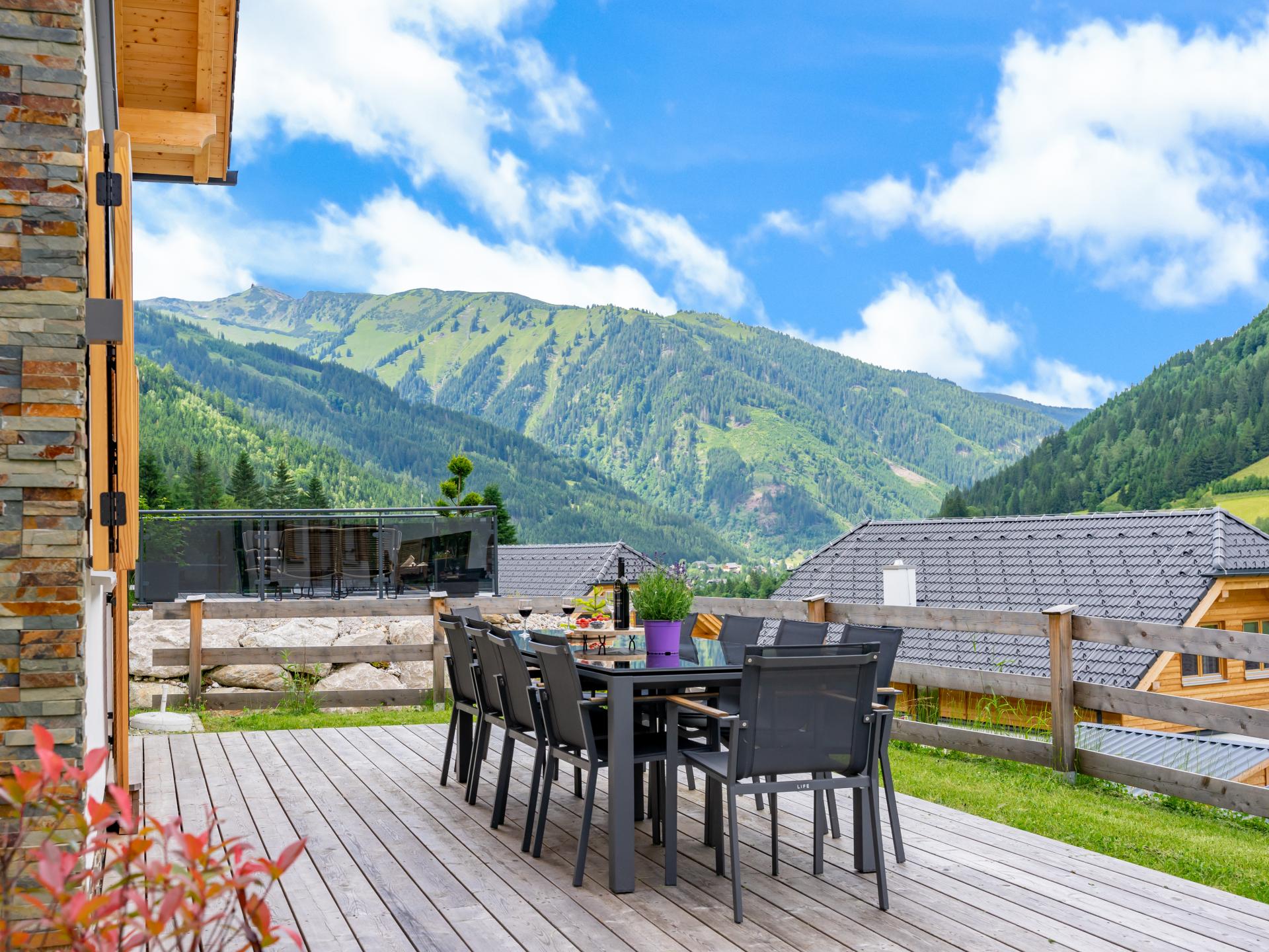Vrijstaand chalet met sauna op 50 meter van de skilift in Donnersbachwald - foto 3