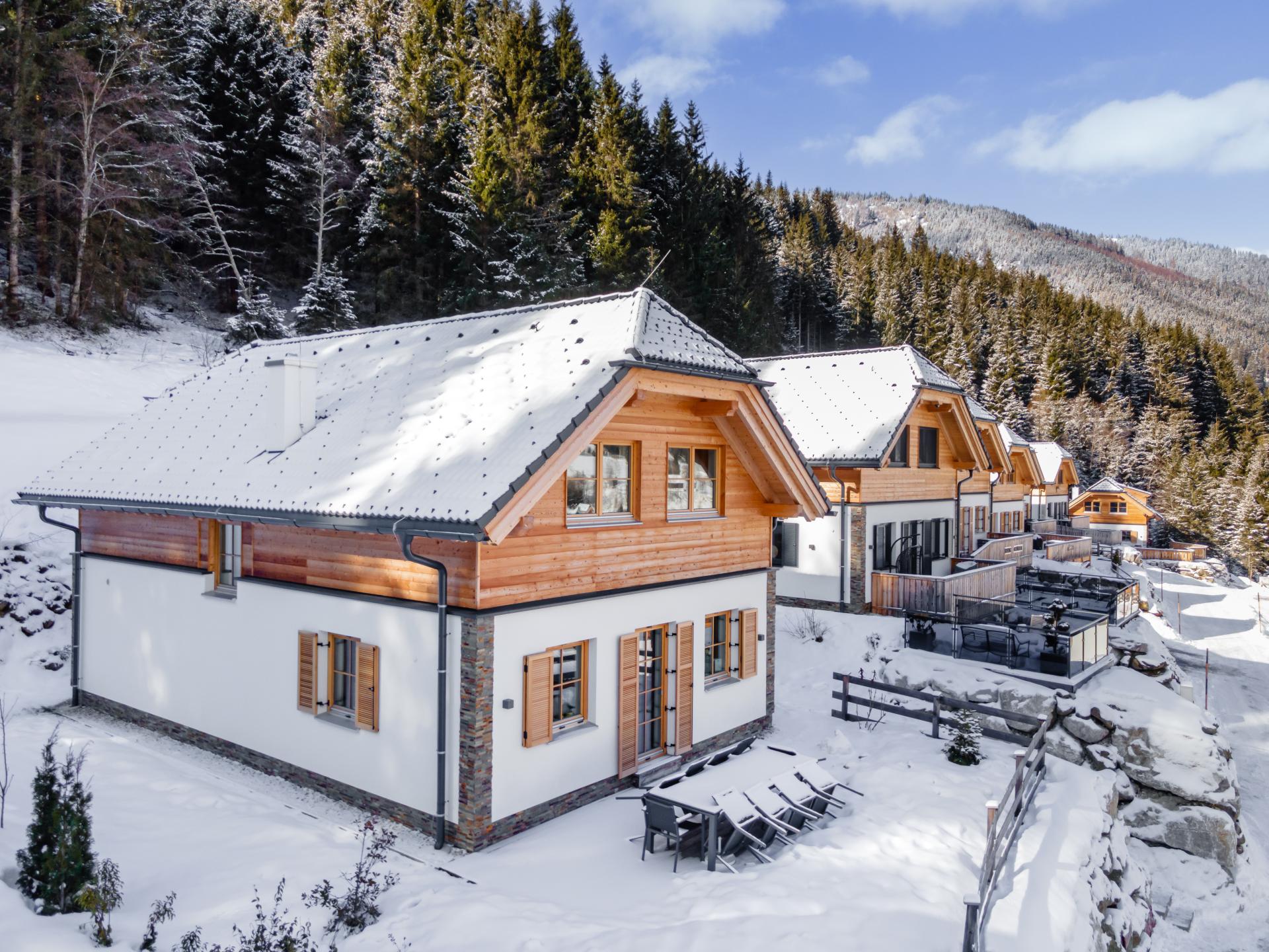Vrijstaand chalet met sauna op 50 meter van de skilift in Donnersbachwald - foto 24