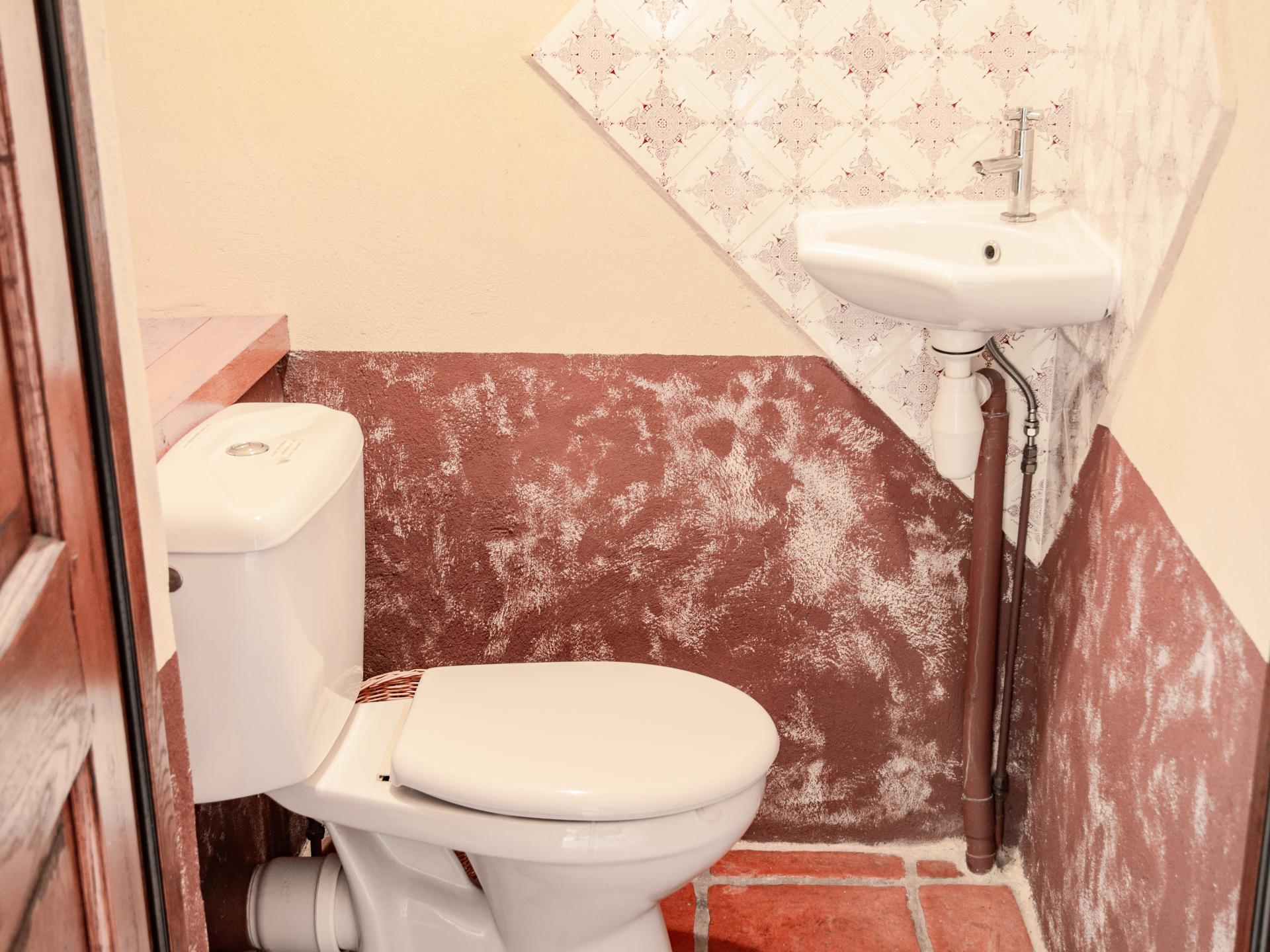 Vrijstaand authentiek landhuis met privézwembad in Puy l'Eveque - foto 23