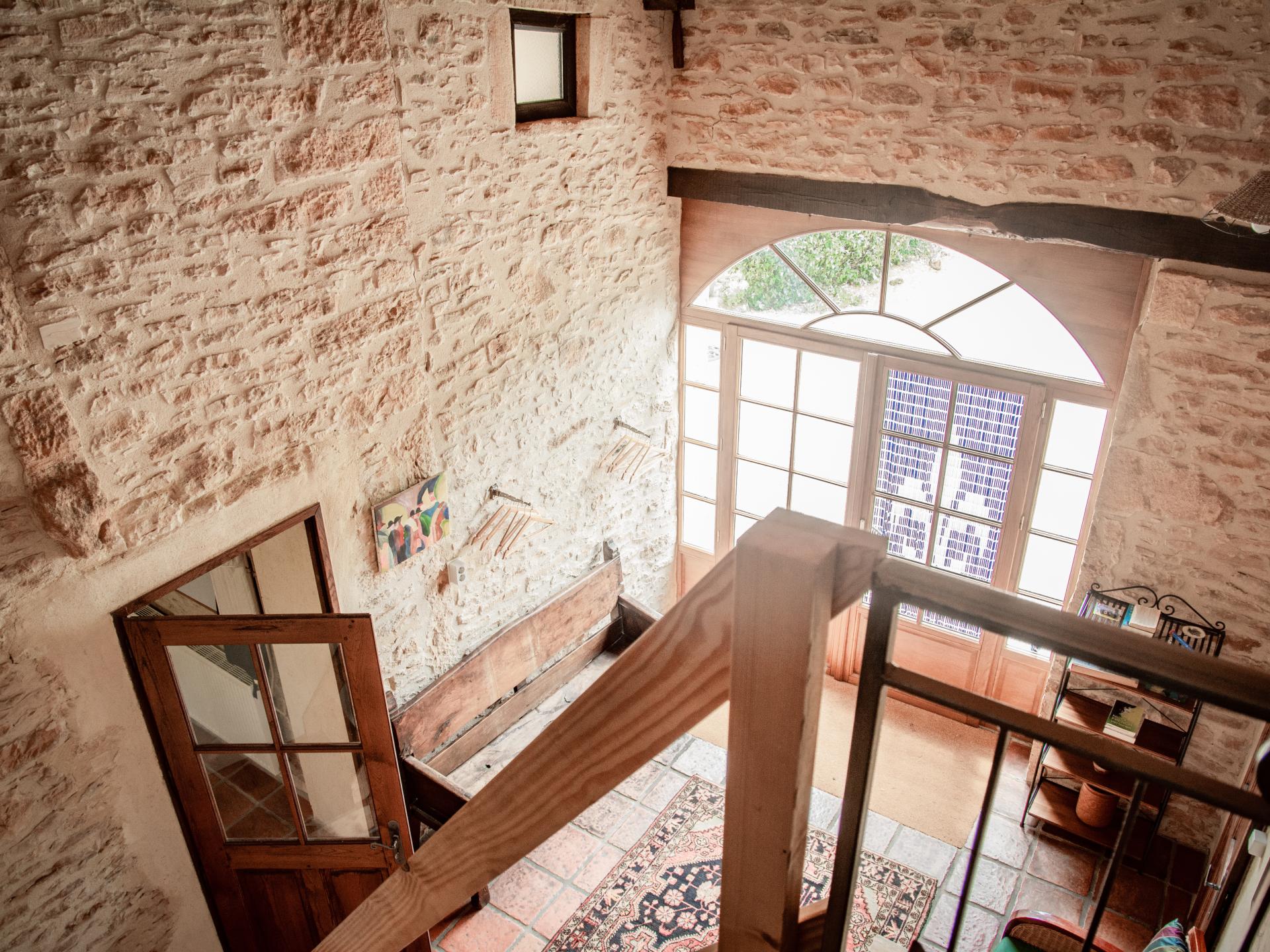 Vrijstaand authentiek landhuis met privézwembad in Puy l'Eveque - foto 16